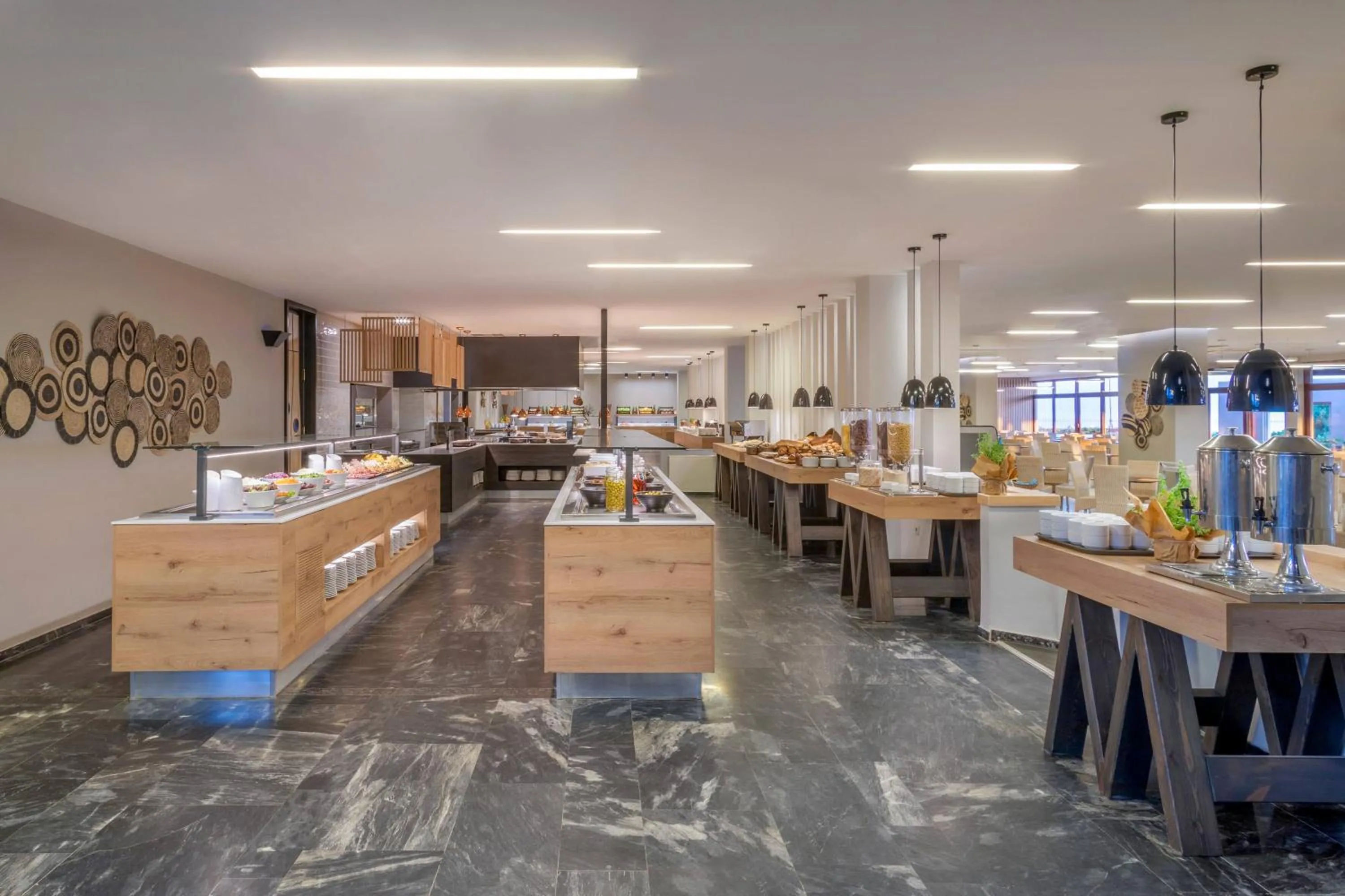 Restaurant/places to eat in SOL Marina Beach Crete