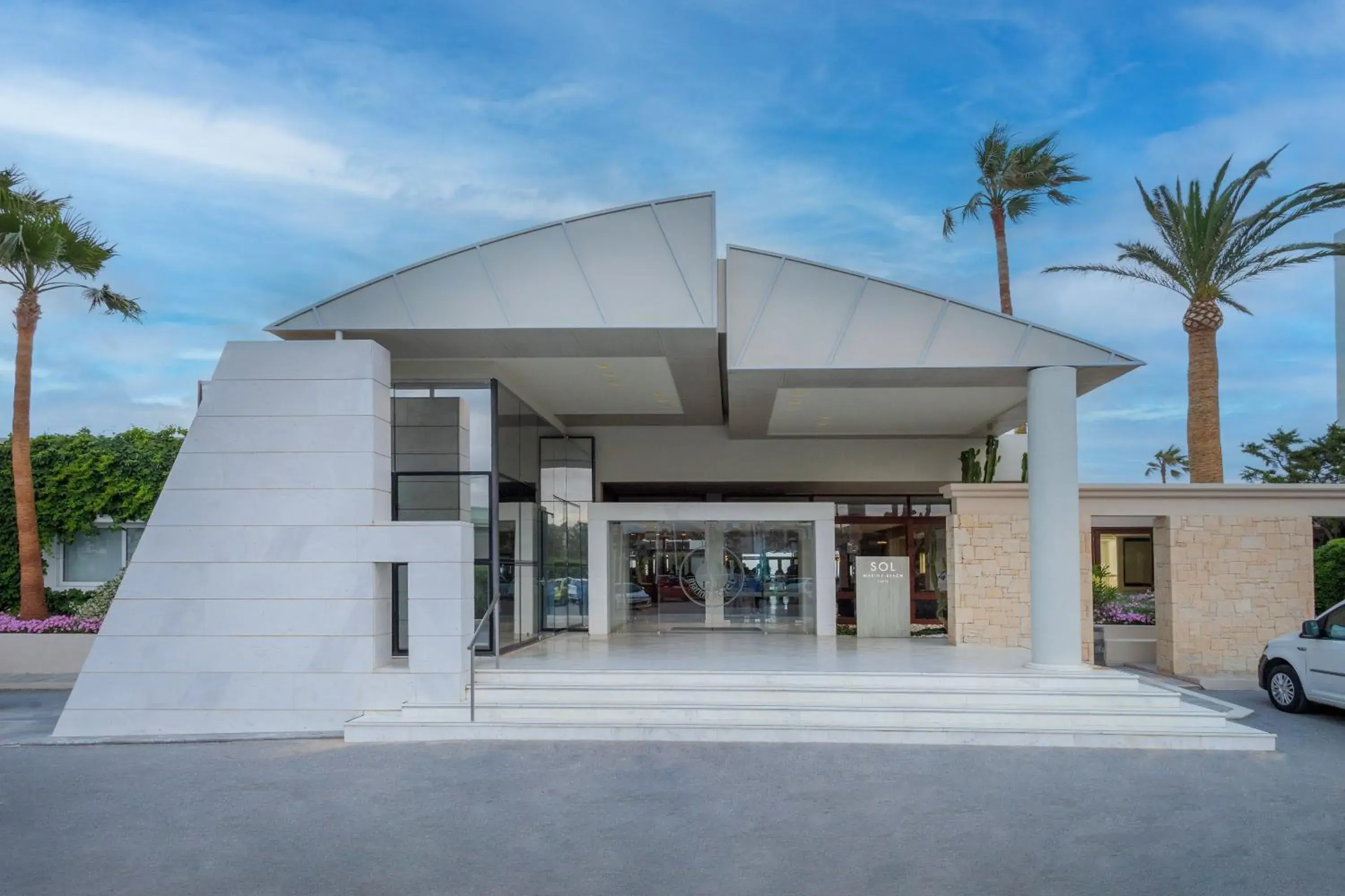 Property building in Sol Marina Beach Crete Property building in Sol Marina Beach Crete