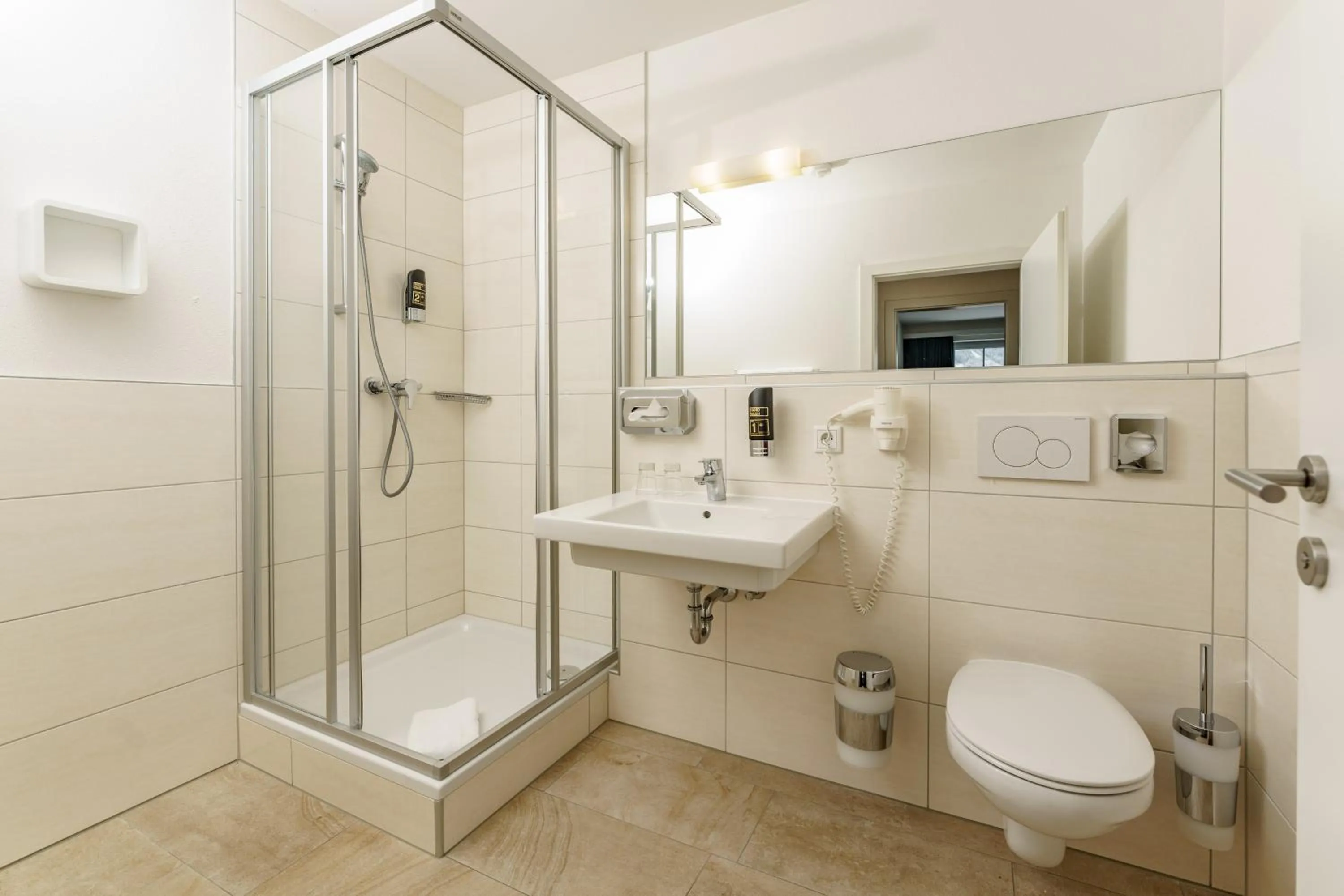 Bathroom in Appartements Landhaus Hubertus Wellness & Breakfast