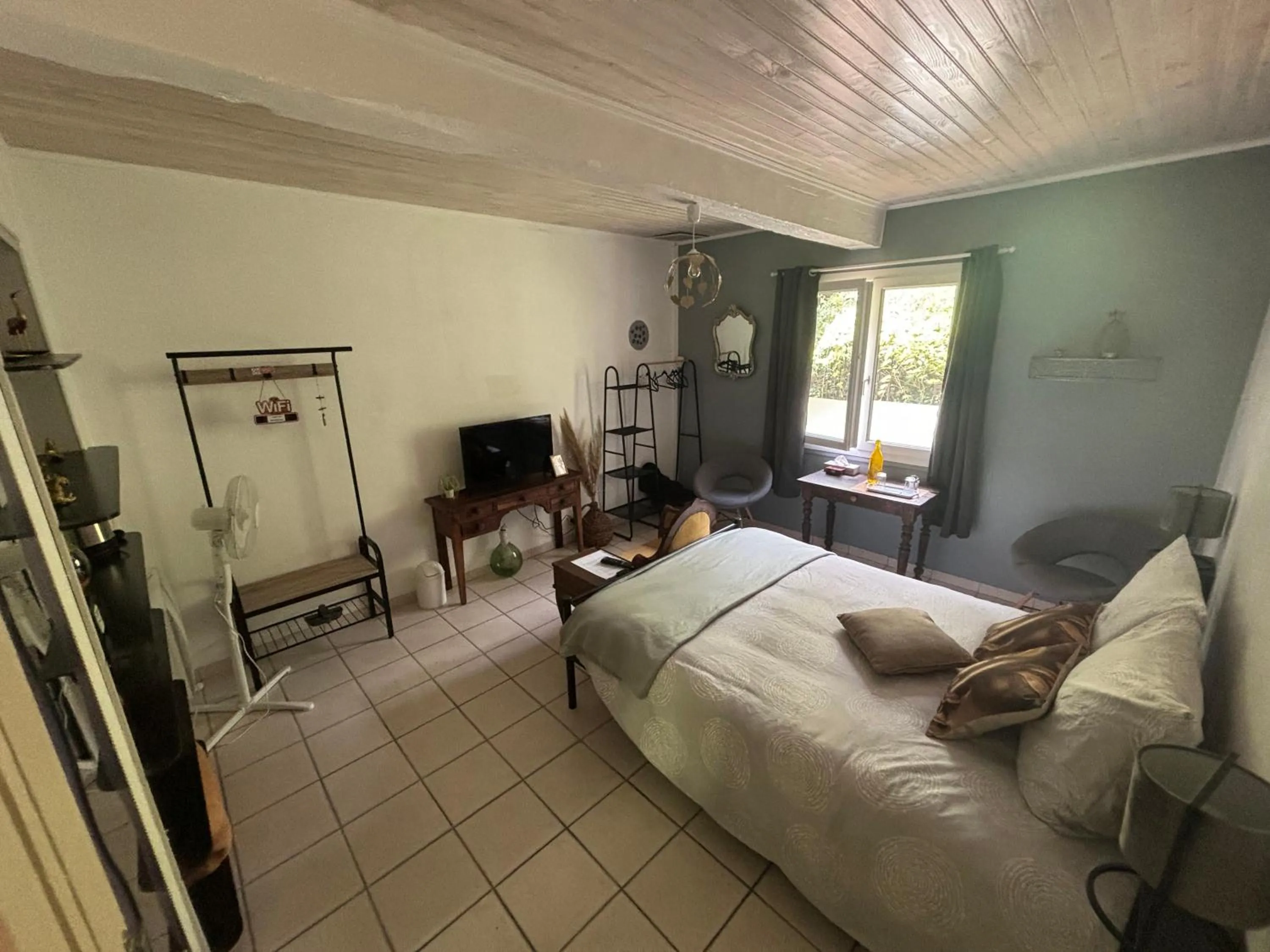 Bedroom, Bed in Domaine Pierrot