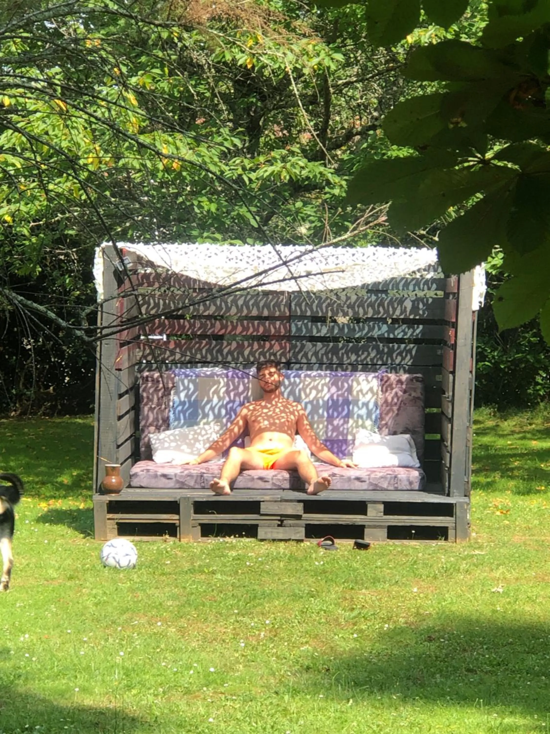 sunbed in Domaine Pierrot