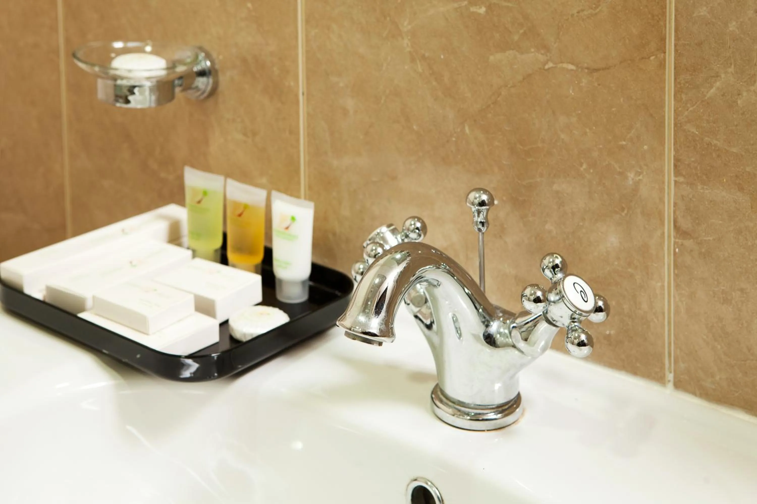 Bathroom in Al Waleed Holiday Homes