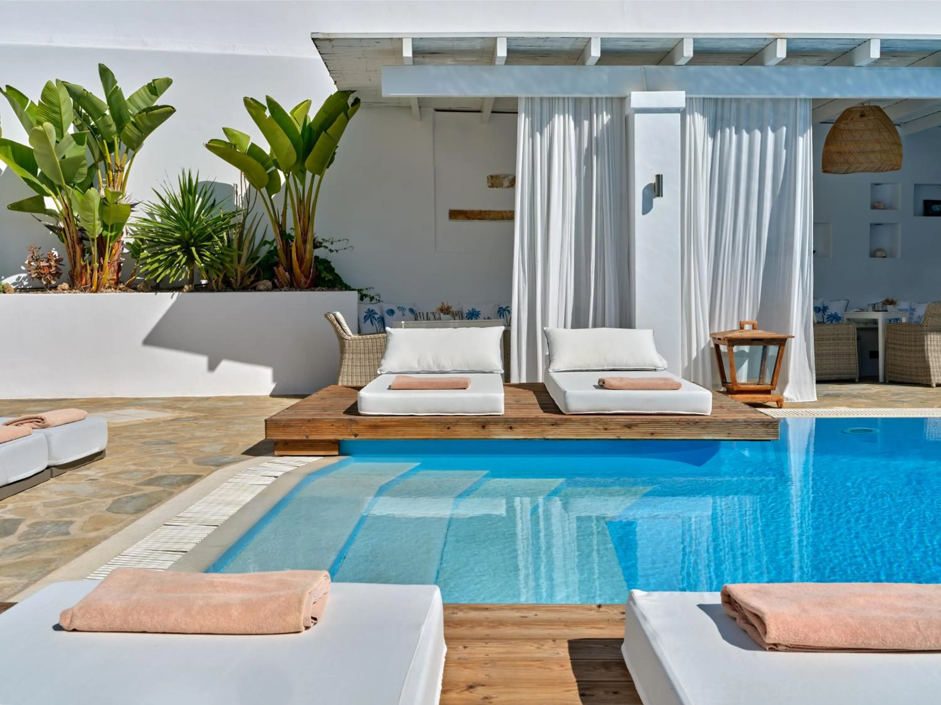 Swimming pool in Stelia Mare Boutique Hotel