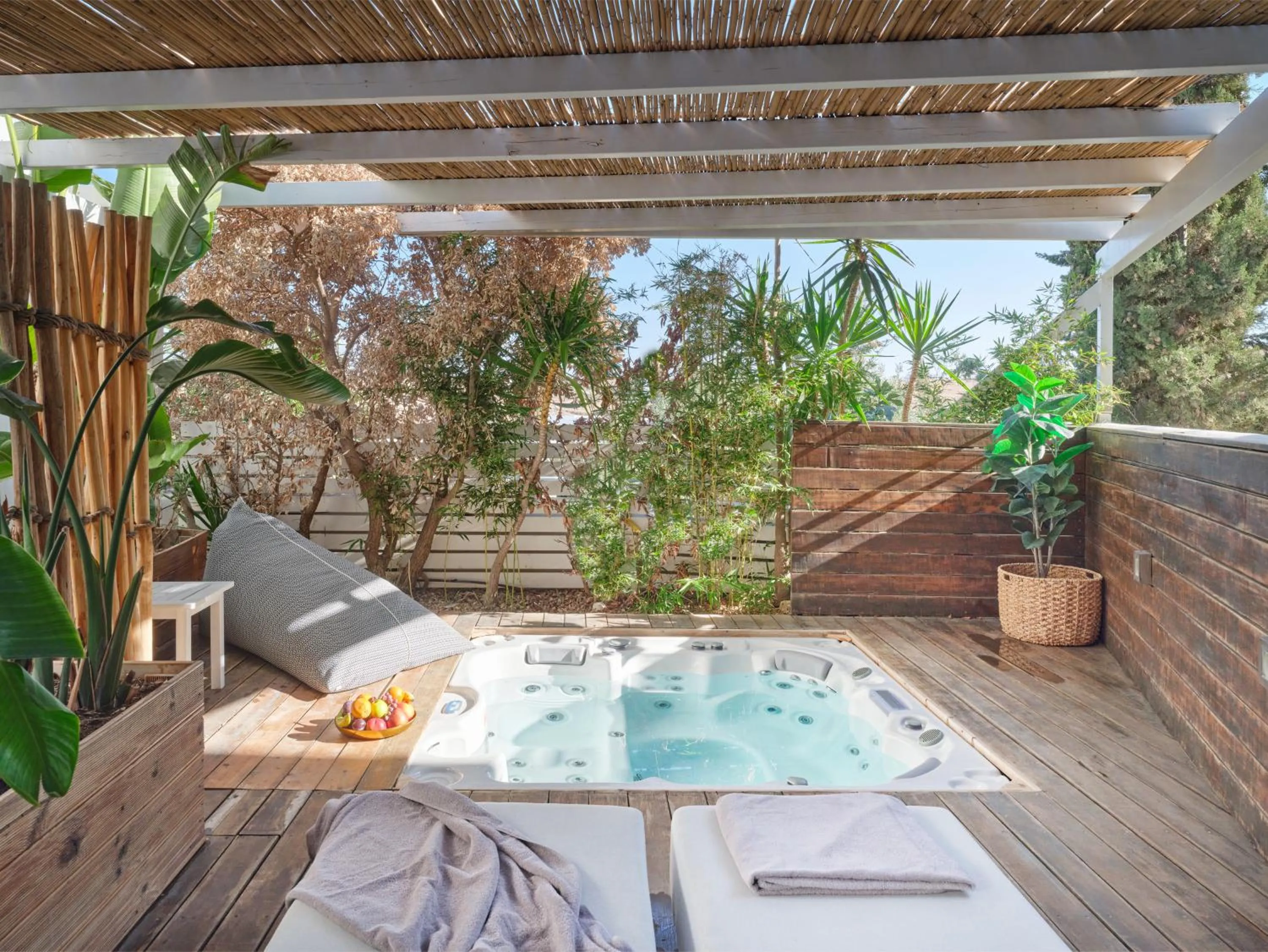 Hot Tub in Stelia Mare Boutique Hotel