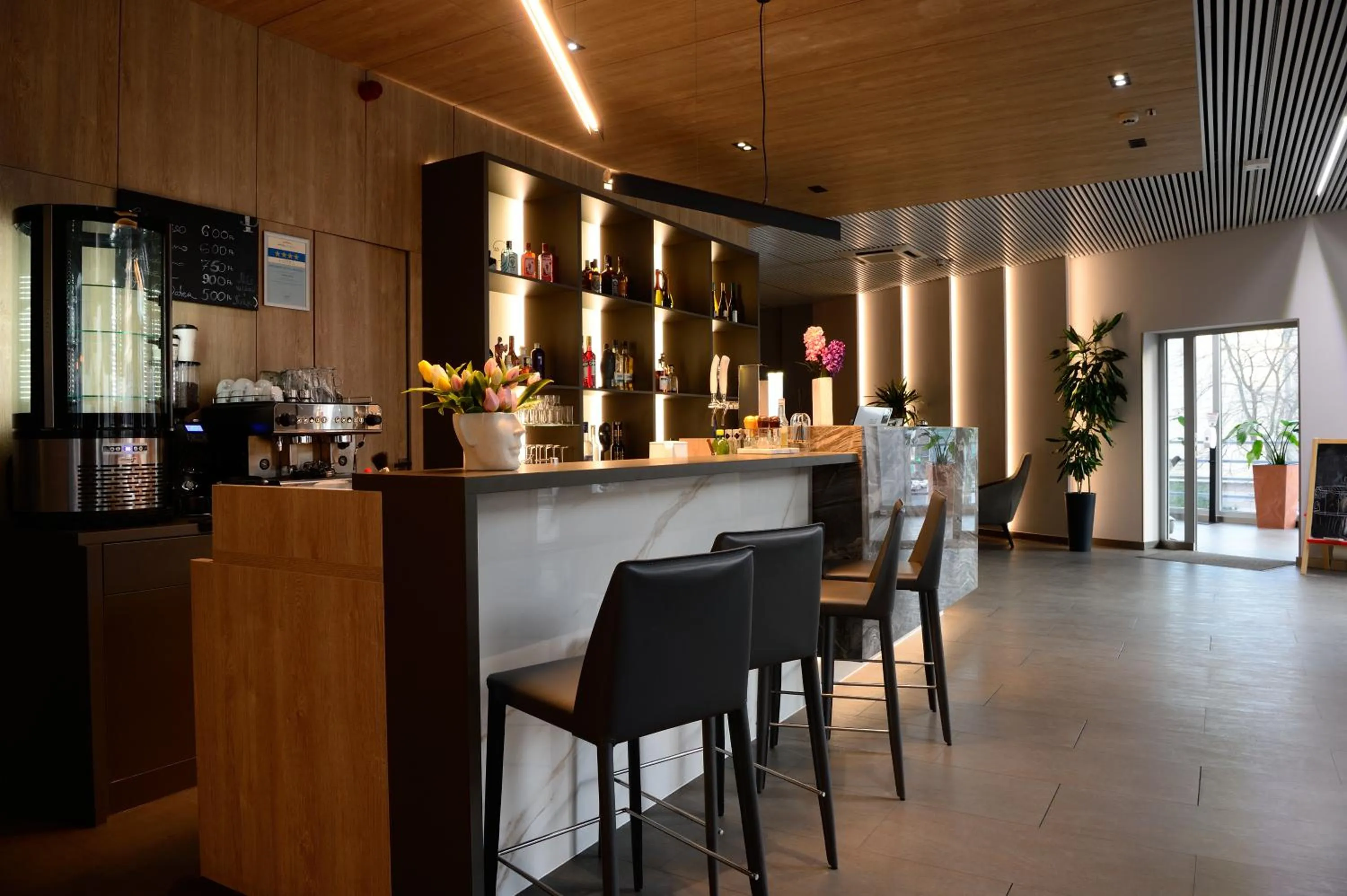 Lobby or reception in Premier Hotel Miskolc