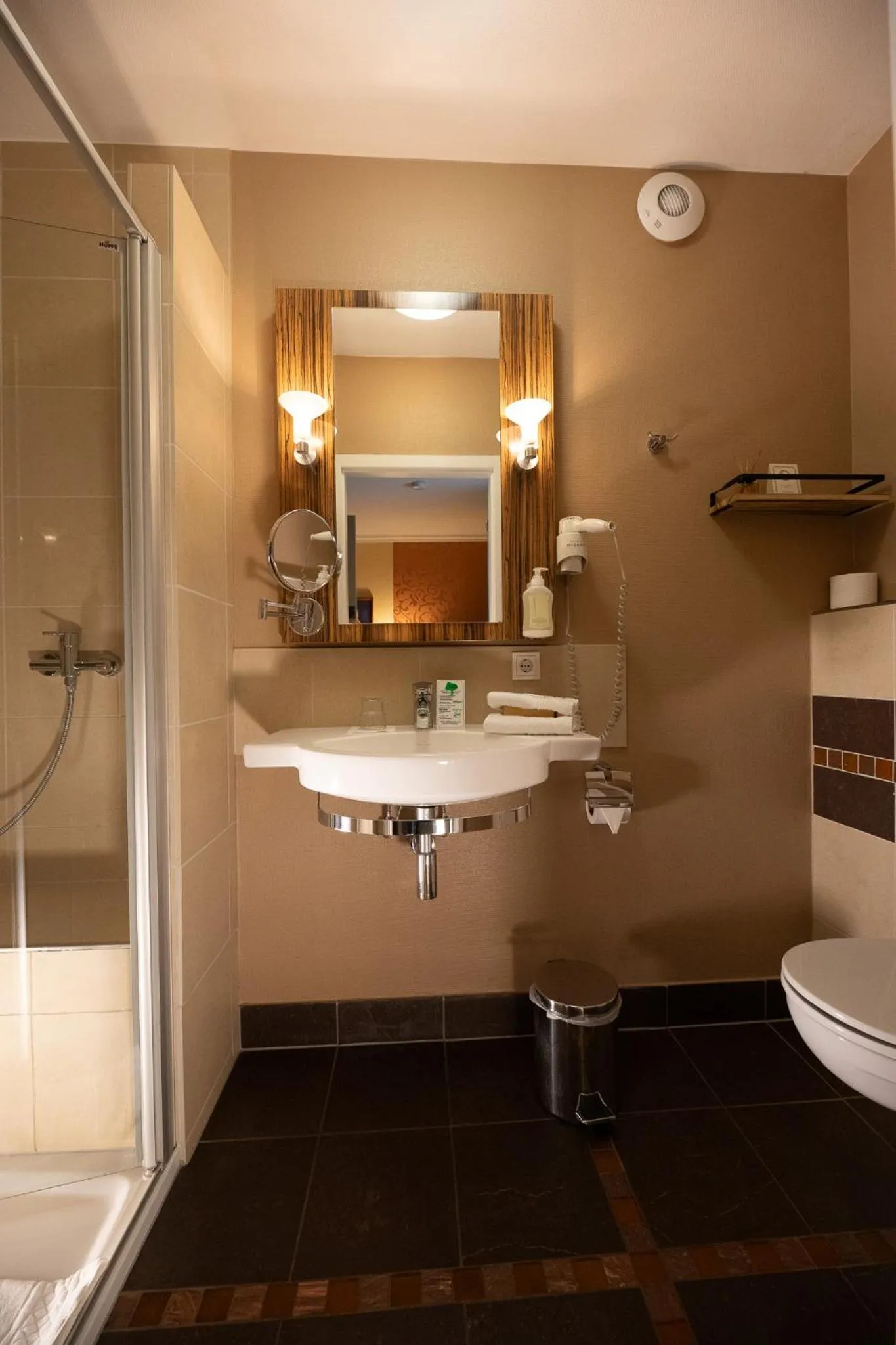 Bathroom in Hotel Sonnenhof