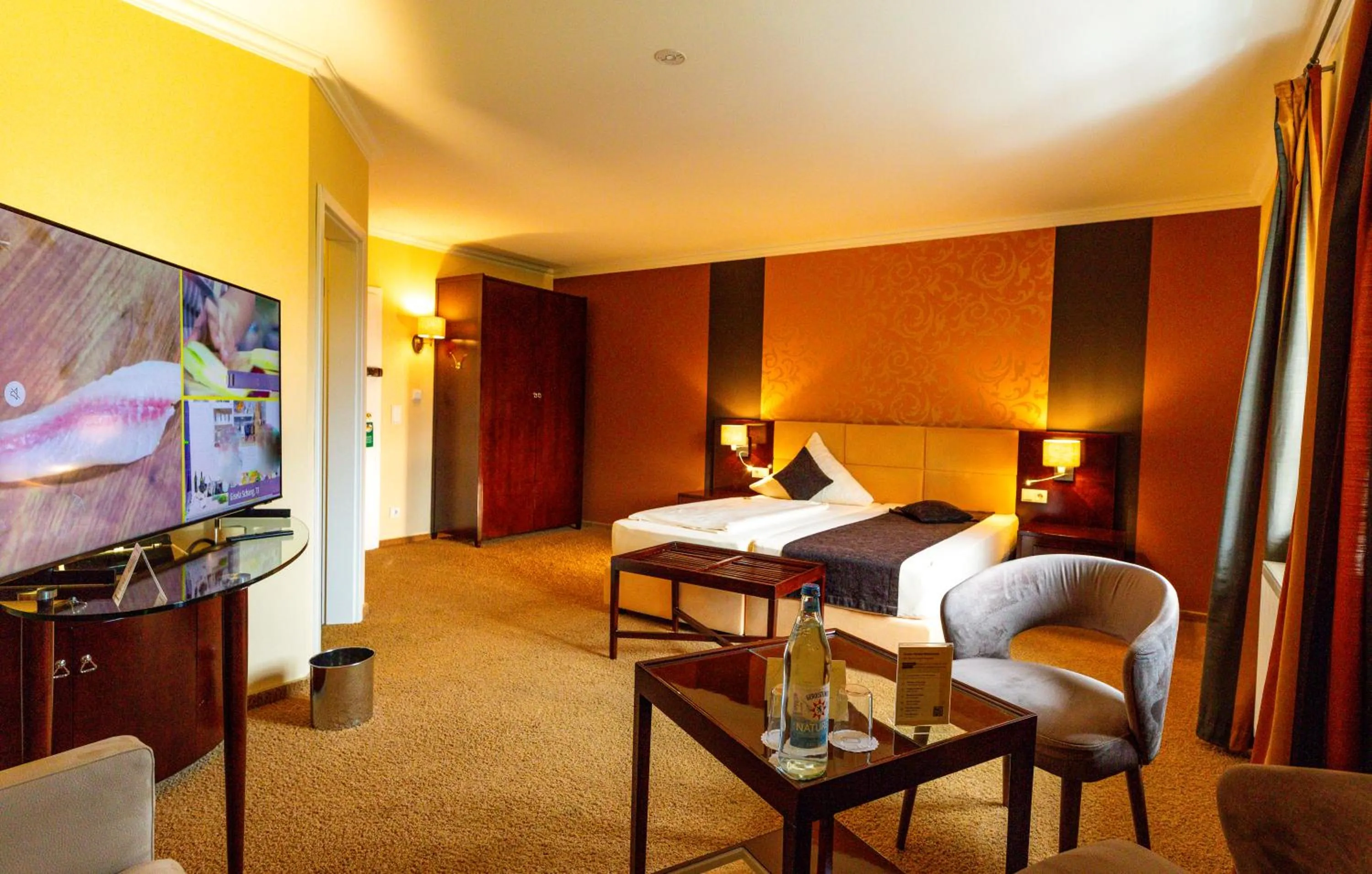 Bed in Hotel Sonnenhof