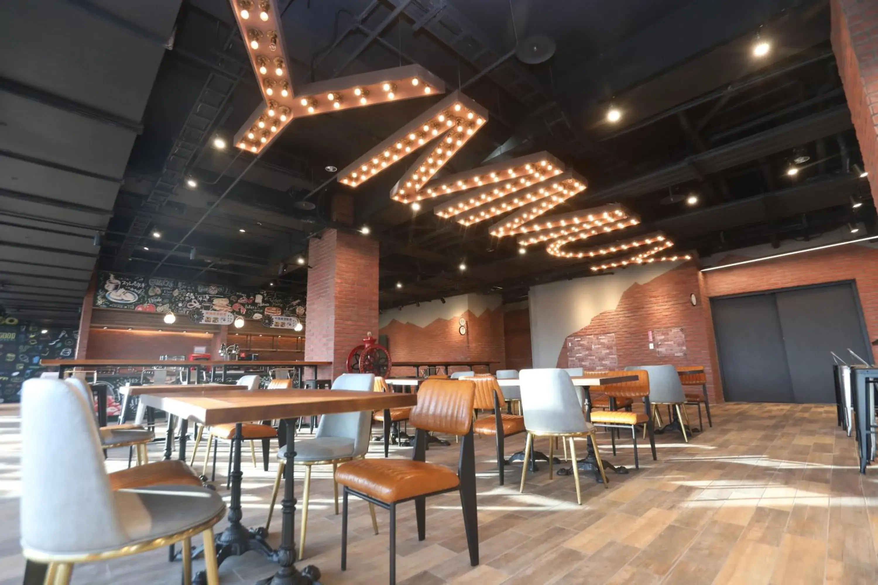 Restaurant/places to eat in T11、T12 Hotel Restaurant/places to eat in T11、T12 Hotel