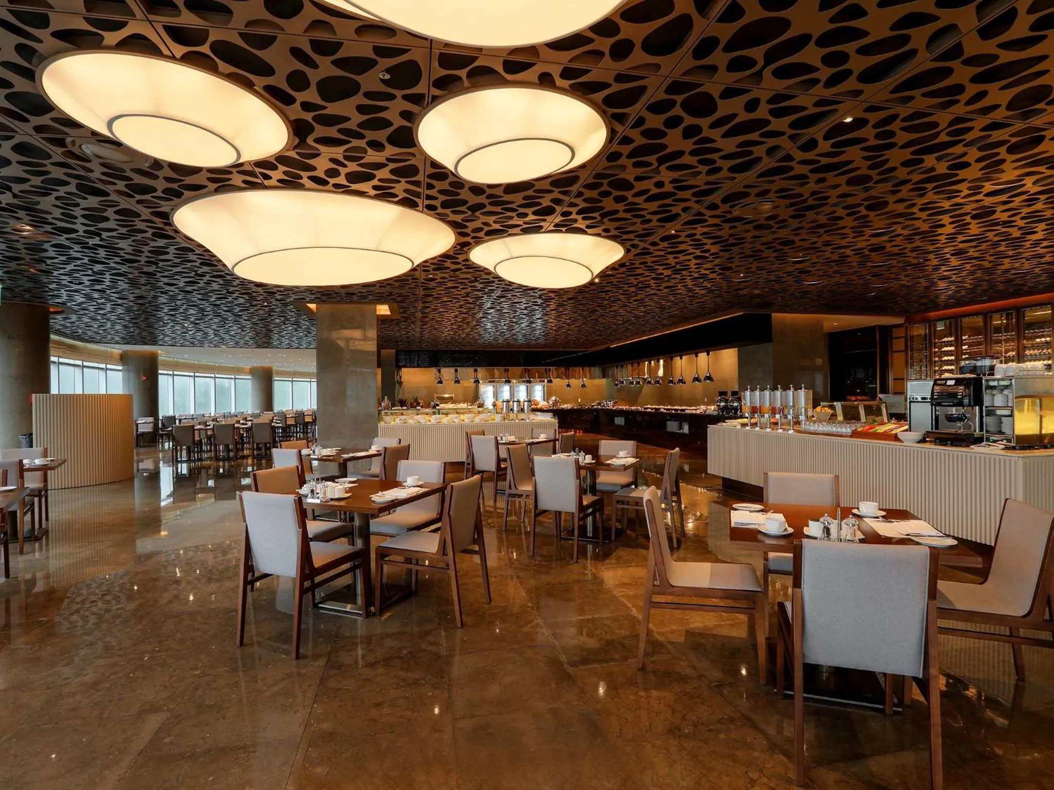 Restaurant/places to eat in LOTTE Hotel Serviced Apartment