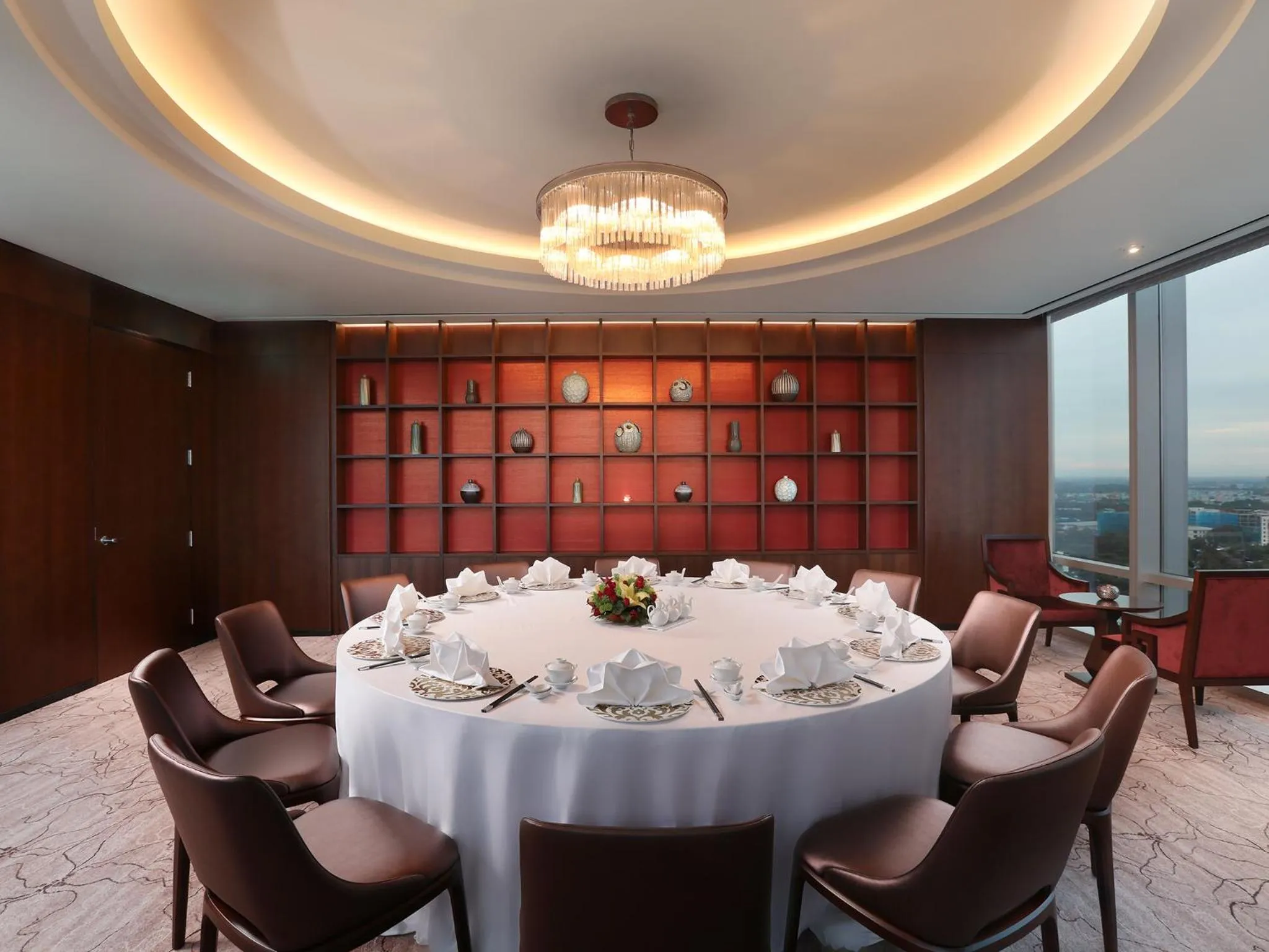 Restaurant/places to eat in LOTTE Hotel Serviced Apartment