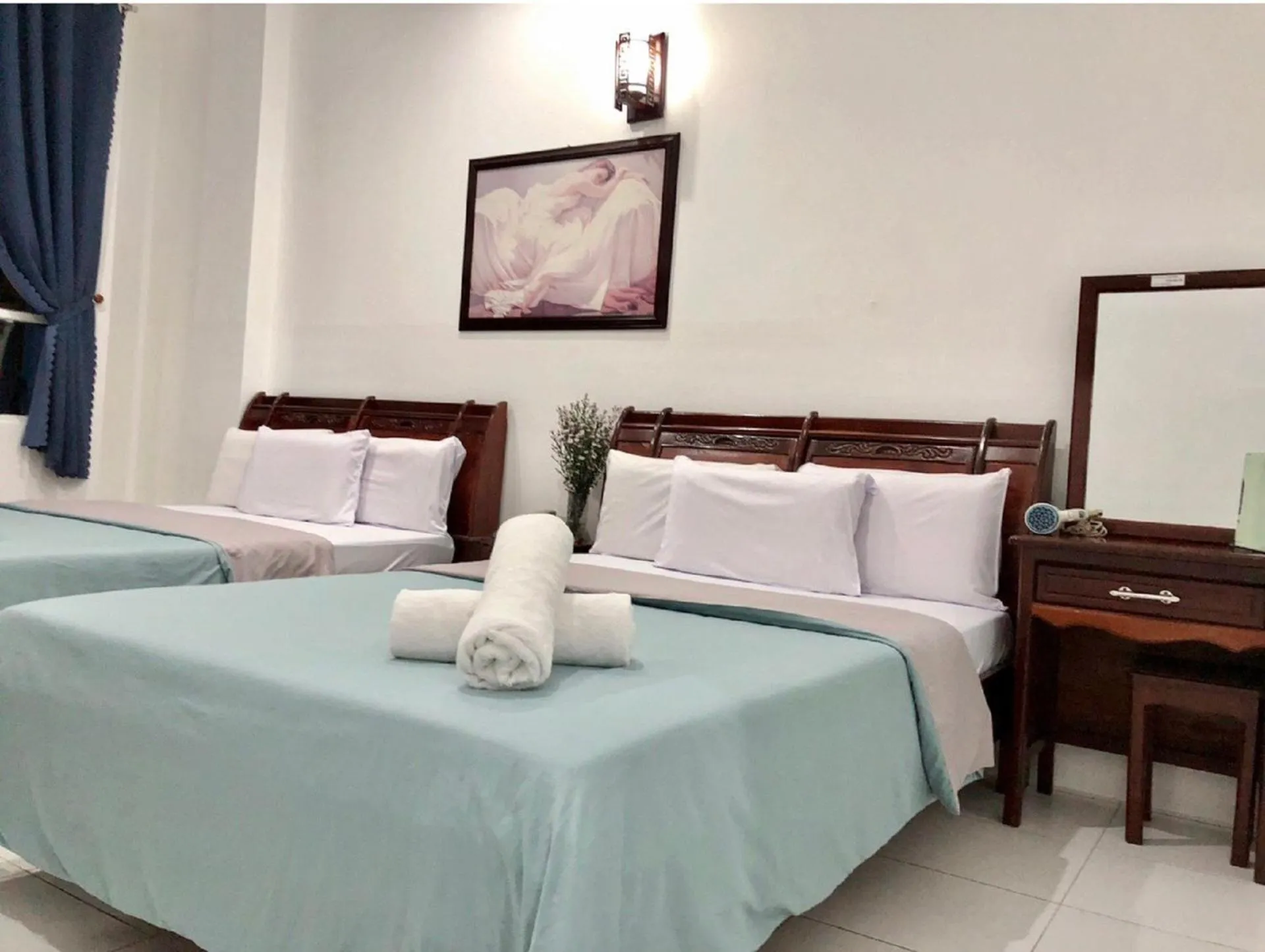 Bed in SaiGon CoZy Hotel "241 Pham Ngu Lao Street''