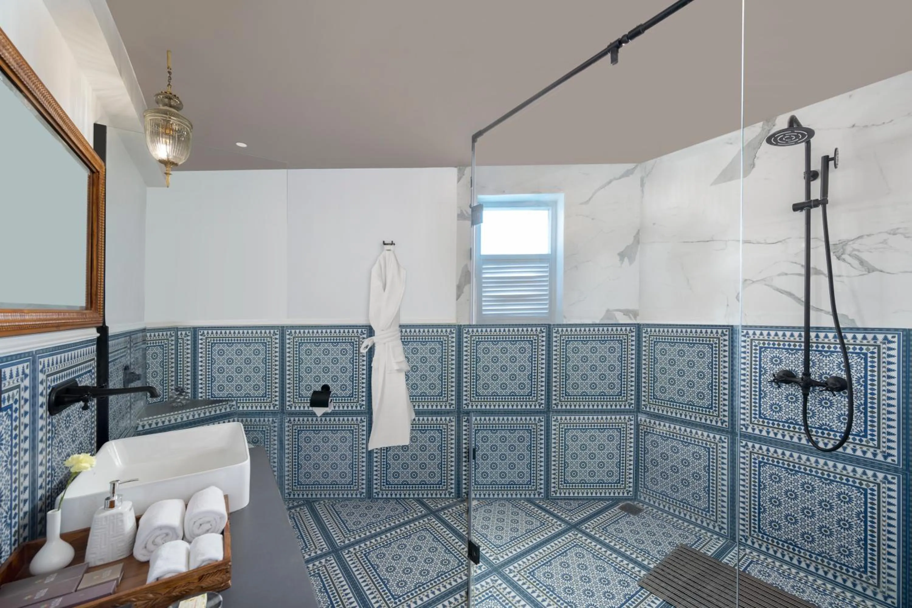 Bathroom in juSTa Birding Resort & Spa - Best Dhauladhar View Resort