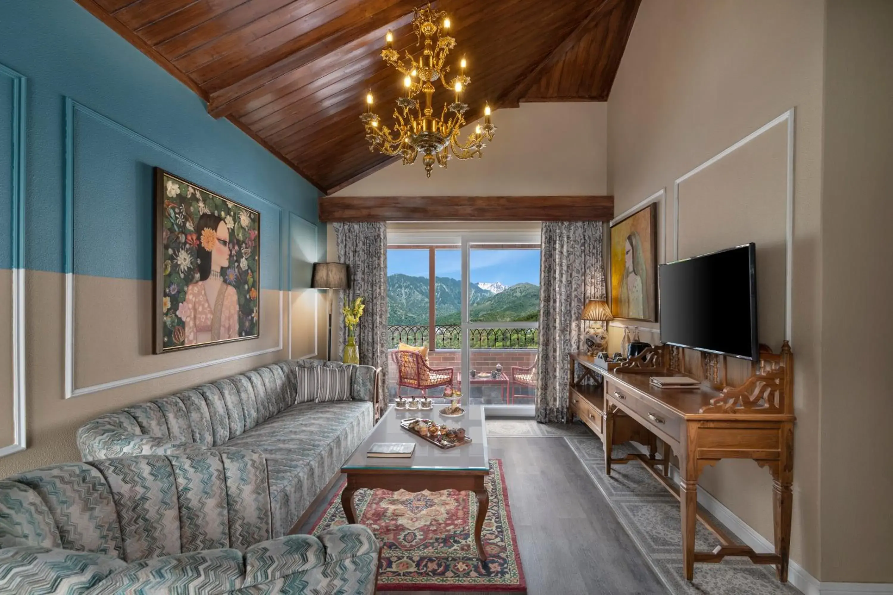 Living room in juSTa Birding Resort & Spa - Best Dhauladhar View Resort Living room in juSTa Birding Resort & Spa - Best Dhauladhar View Resort