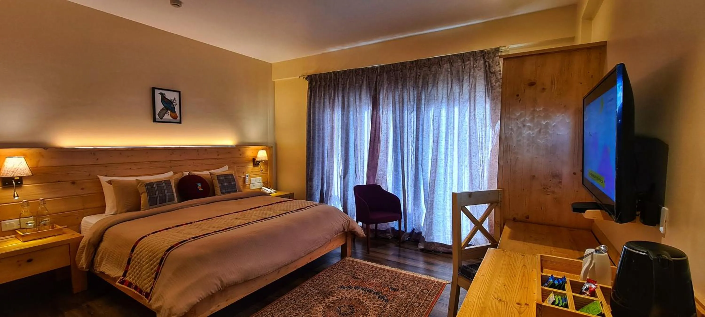 Bed in juSTa Birding Resort & Spa - Best Dhauladhar View Resort