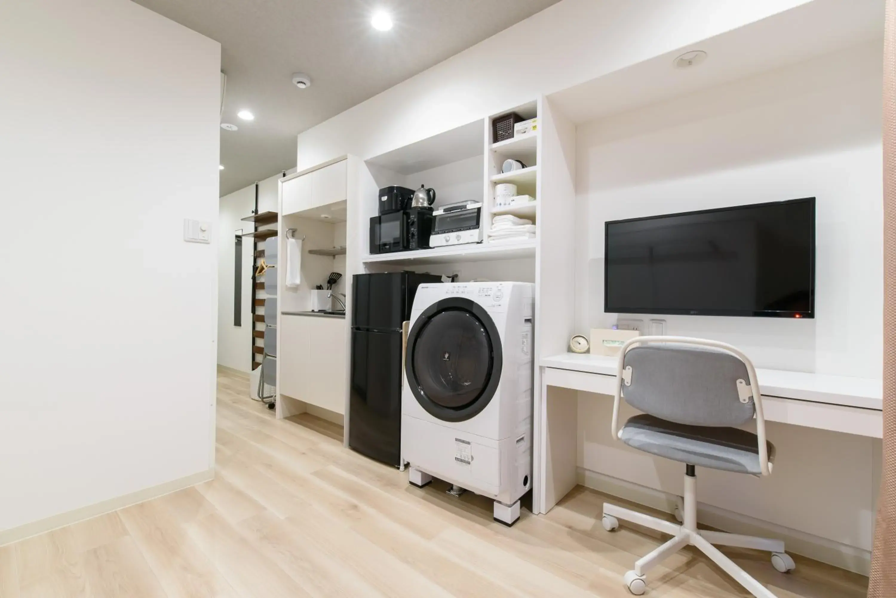 TV and multimedia in JP INN Kyoto Ekimae Izutsucho TV and multimedia in JP INN Kyoto Ekimae Izutsucho