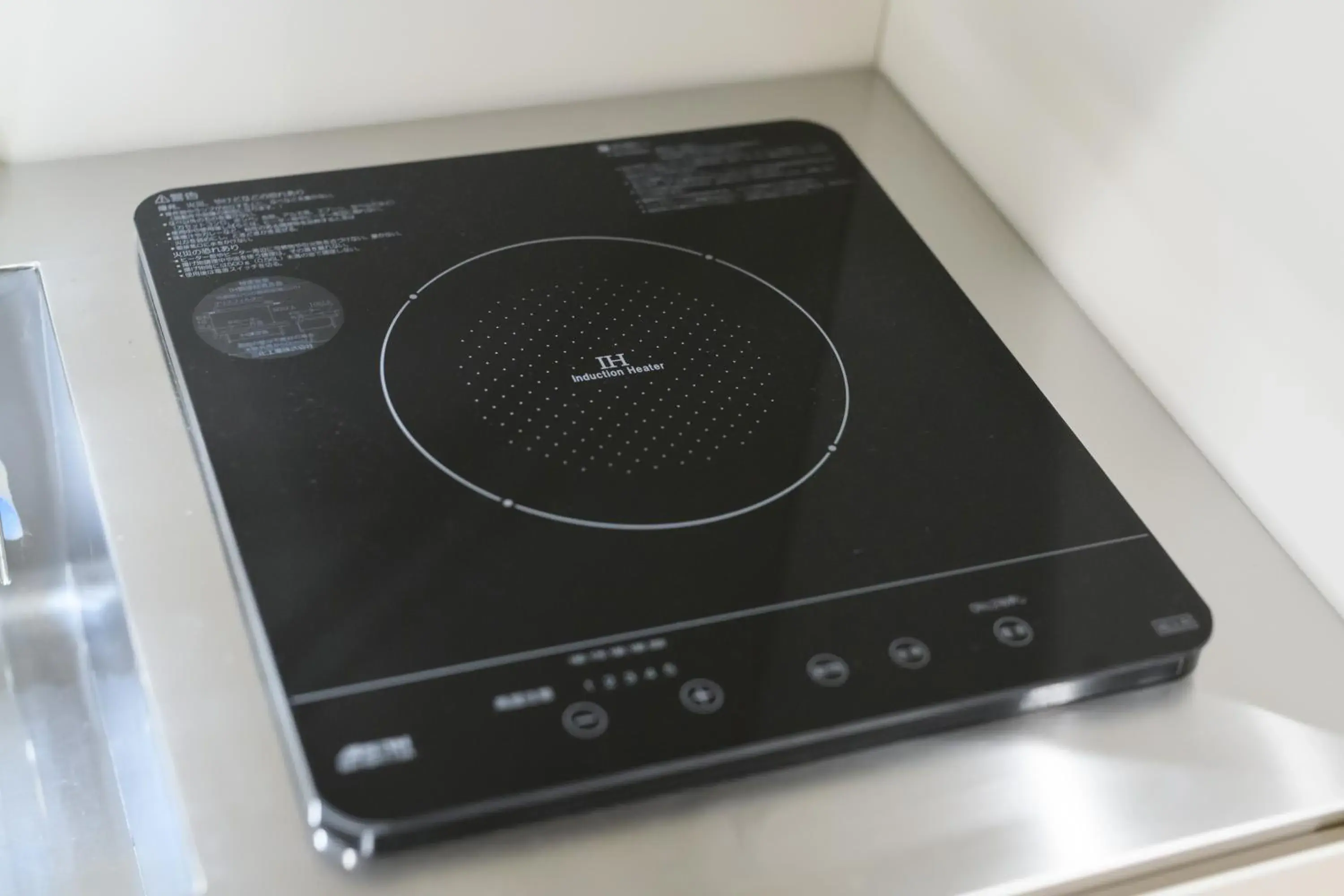 stove in JP INN Kyoto Ekimae Izutsucho stove in JP INN Kyoto Ekimae Izutsucho