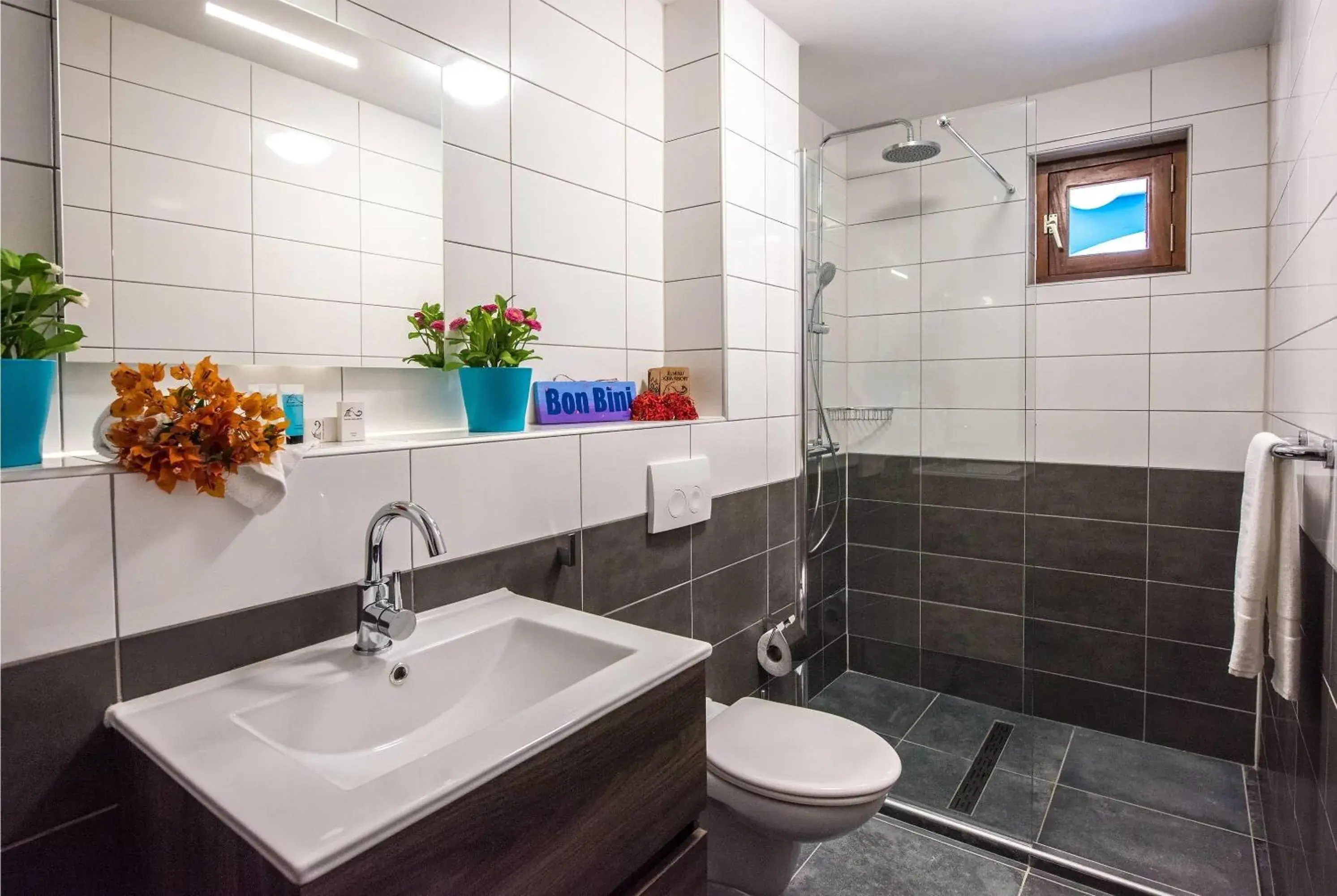 Bathroom in Kunuku Resort All Inclusive Curacao, Trademark by Wyndham Bathroom in Kunuku Resort All Inclusive Curacao, Trademark by Wyndham