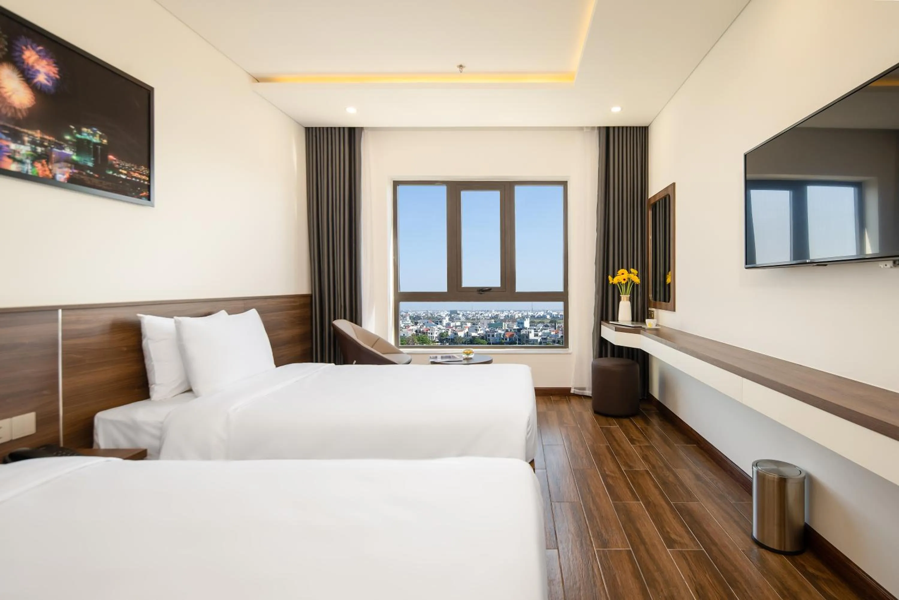 Bed in Tan Phuong Nam Hotel & Apartment