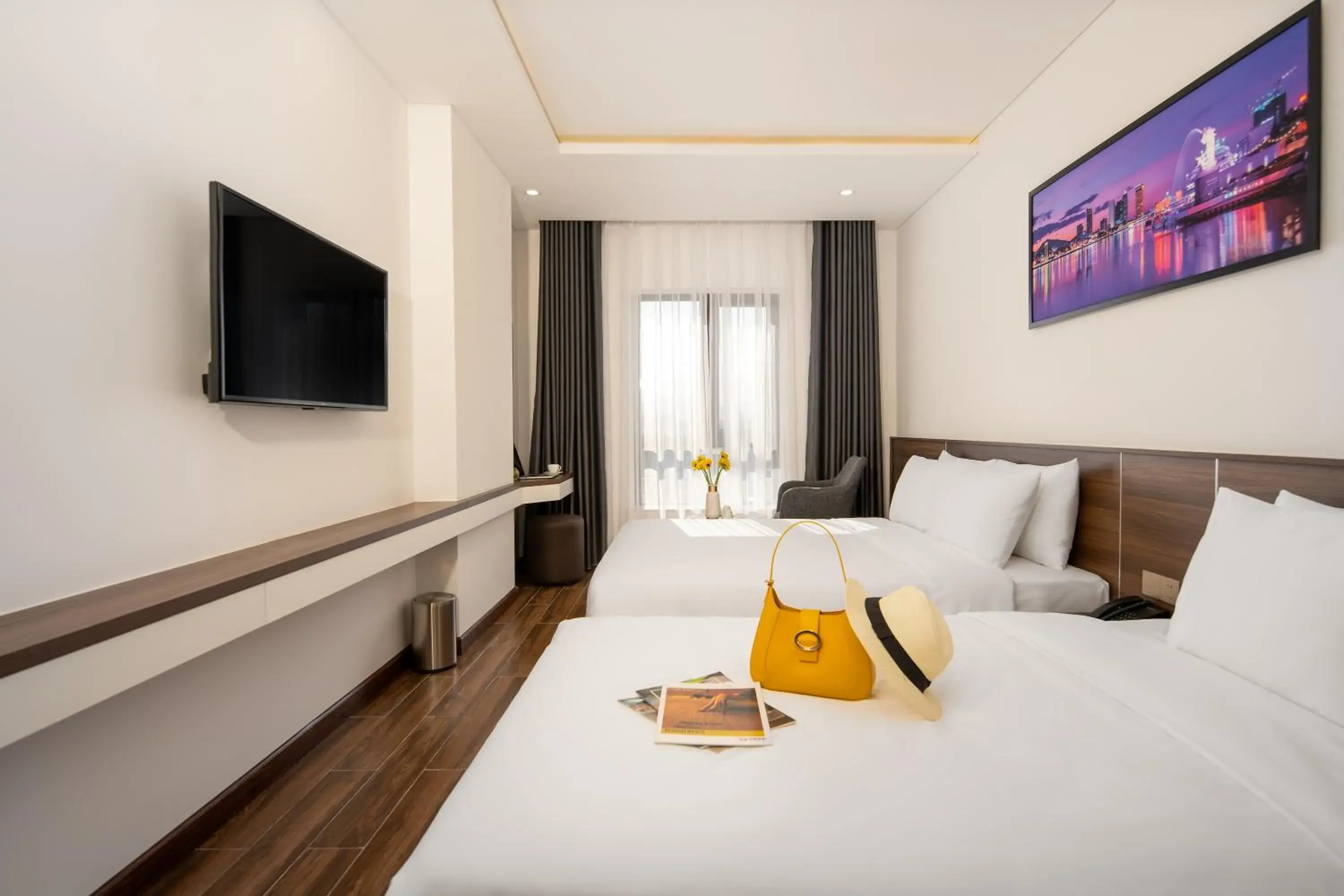 Deluxe Triple Room in Tan Phuong Nam Hotel & Apartment Deluxe Triple Room in Tan Phuong Nam Hotel & Apartment