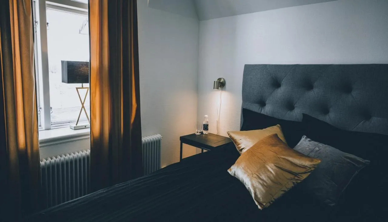 Bed in Frövi hotell