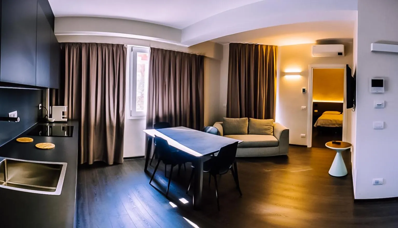 Standard Apartment in Venice Terminal Apartments & Suites