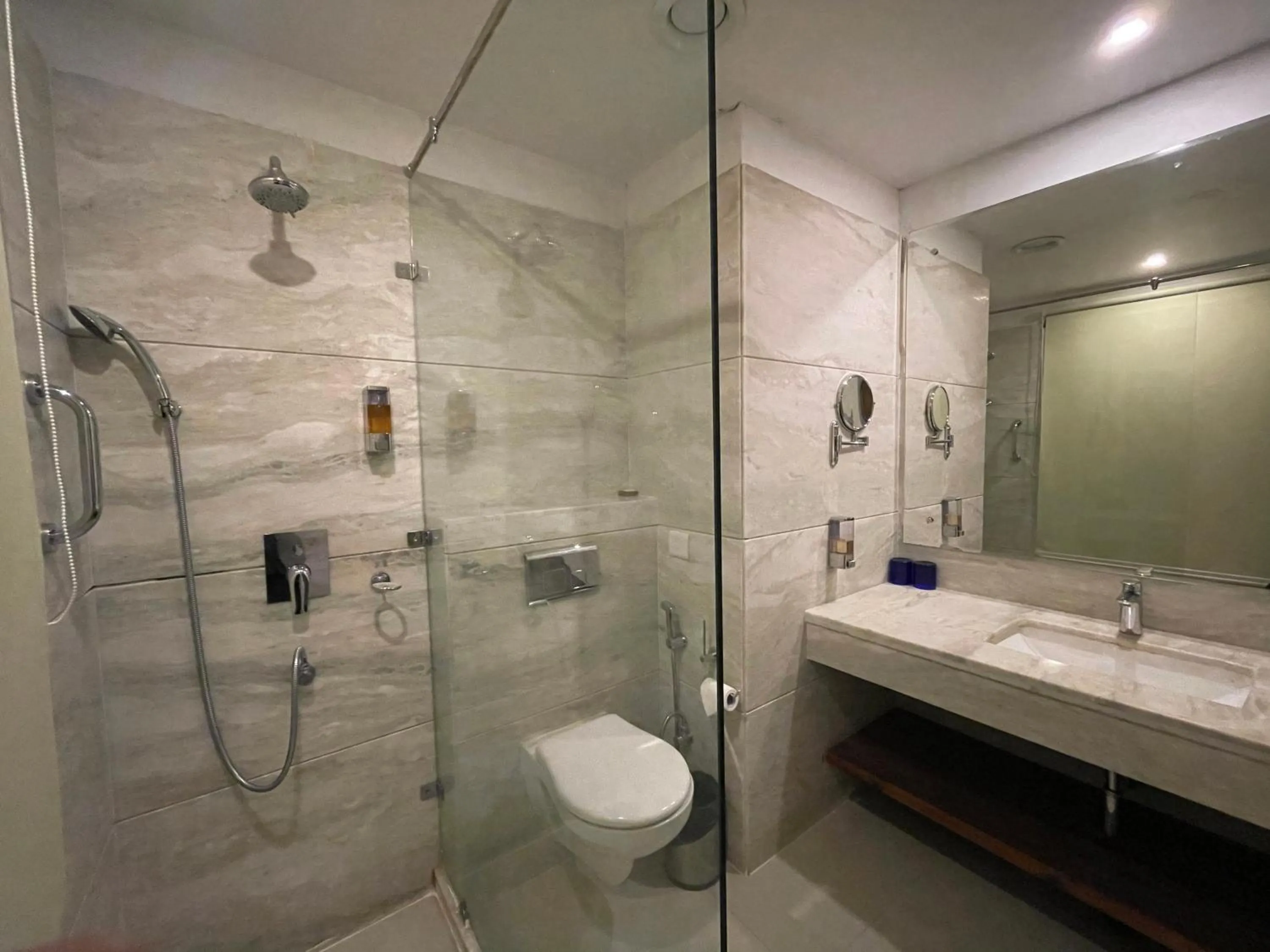 Shower in Fortune Park Kufri, Shimla - Member ITC Hotels' Group
