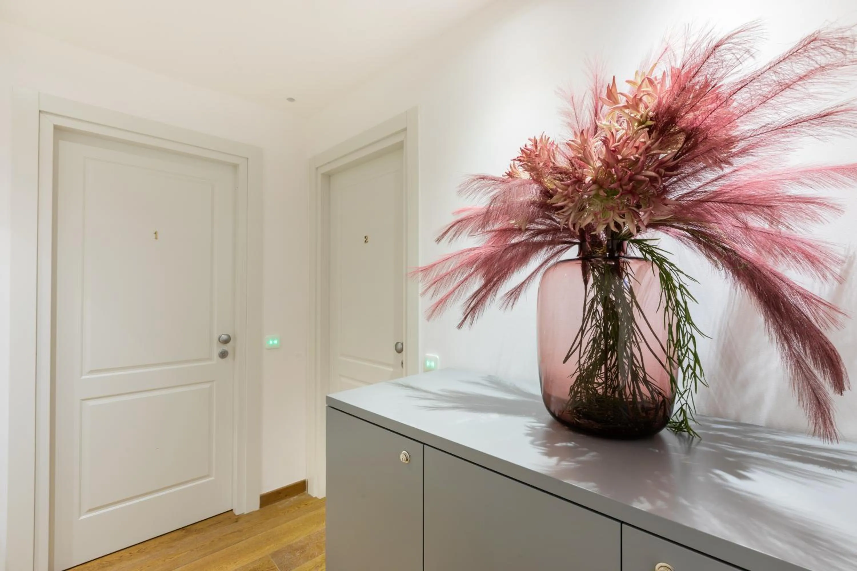 Decorative detail in Amabilia Florence