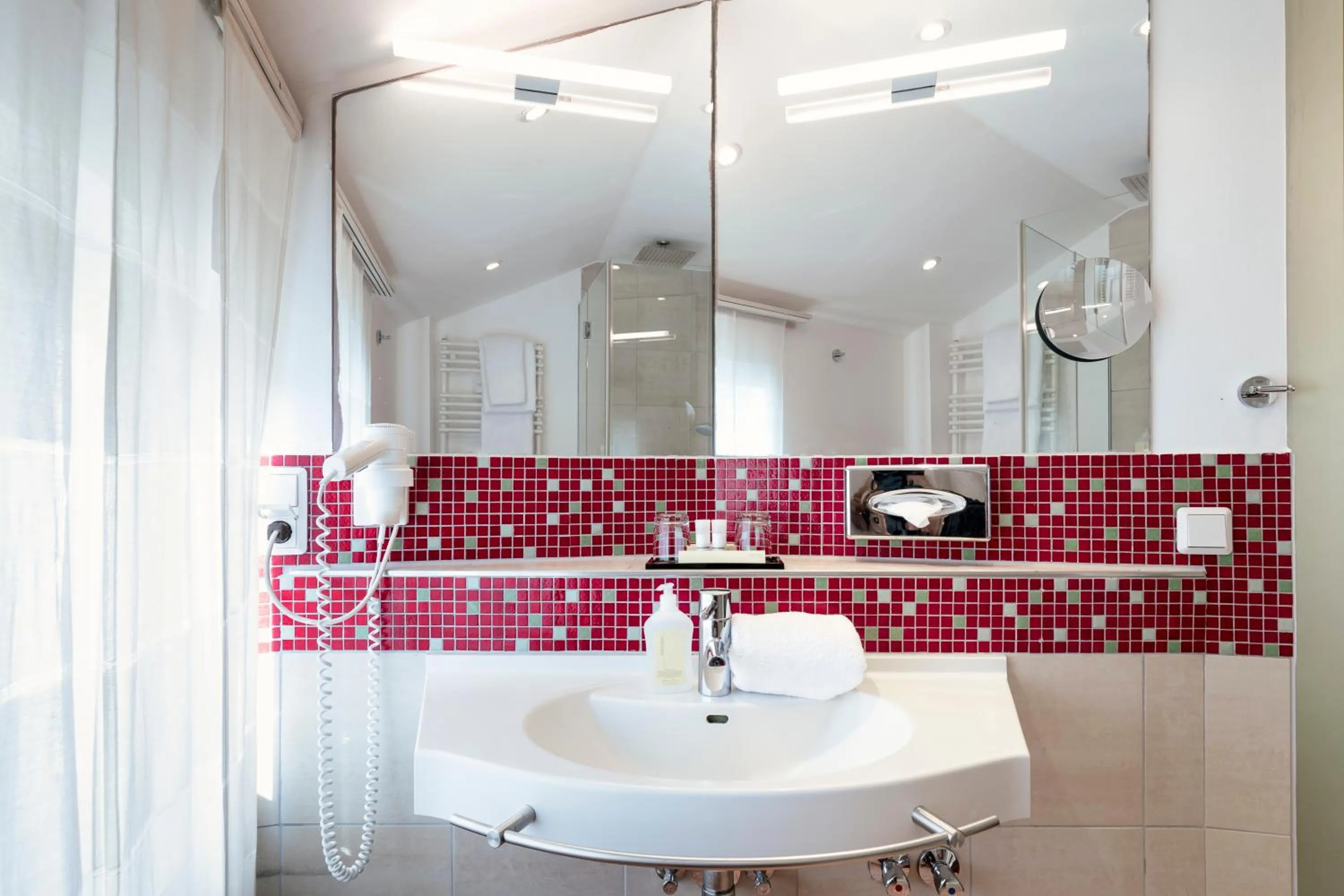 Bathroom in Hotel Rickmers' Insulaner