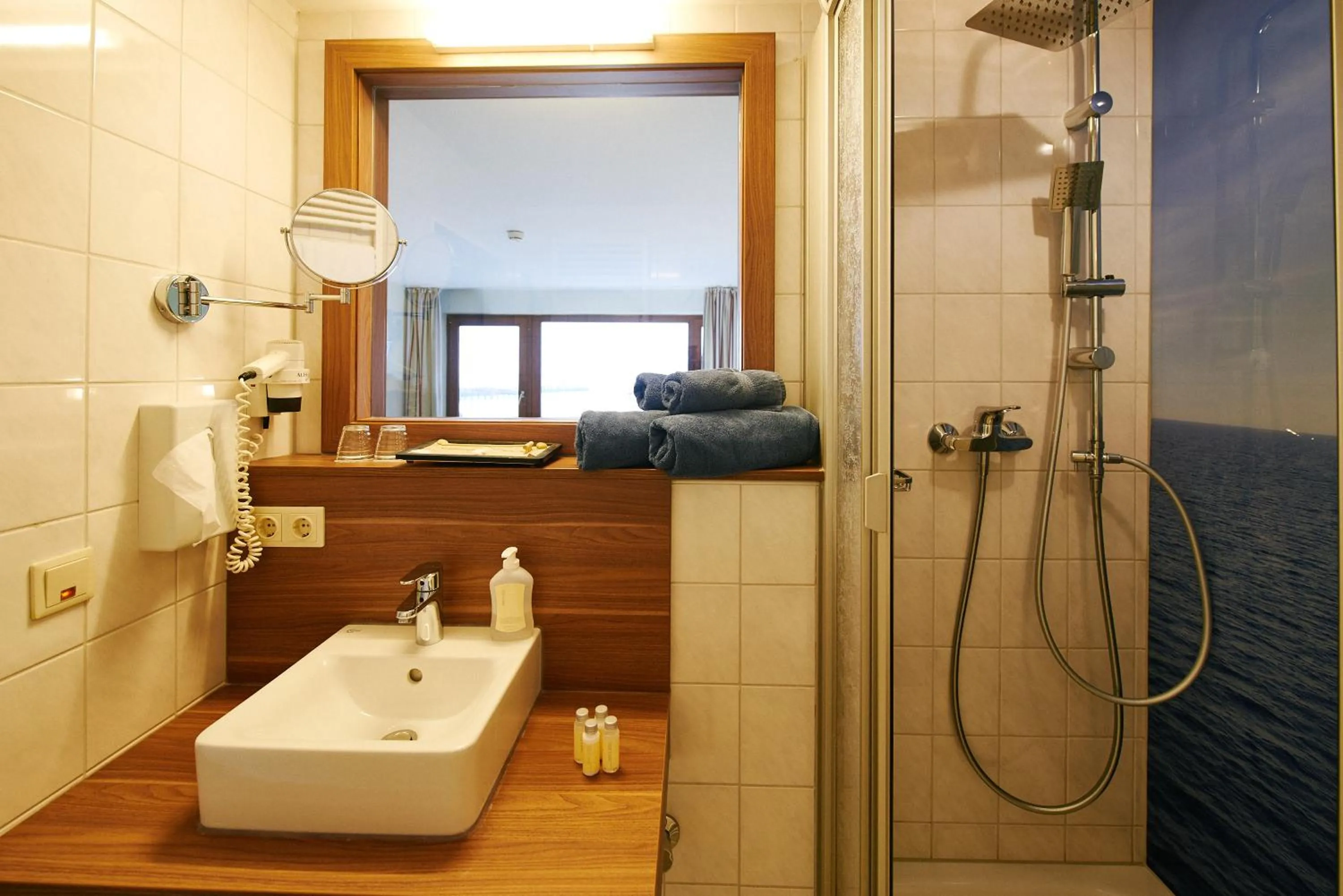 Shower in Hotel Rickmers' Insulaner