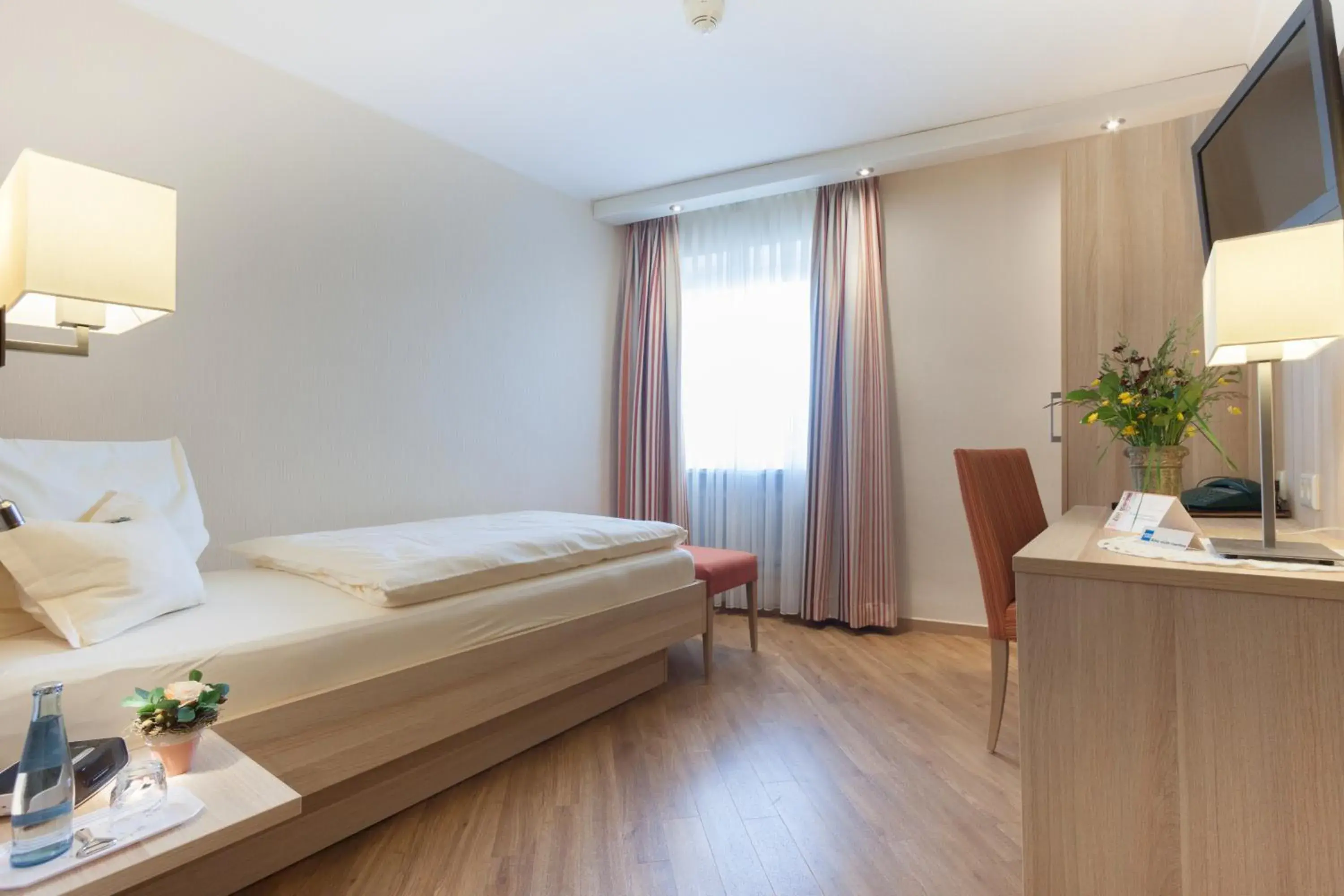 Comfort Single Room - single occupancy in Eifel Hotel Schneider am Maar Comfort Single Room - single occupancy in Eifel Hotel Schneider am Maar