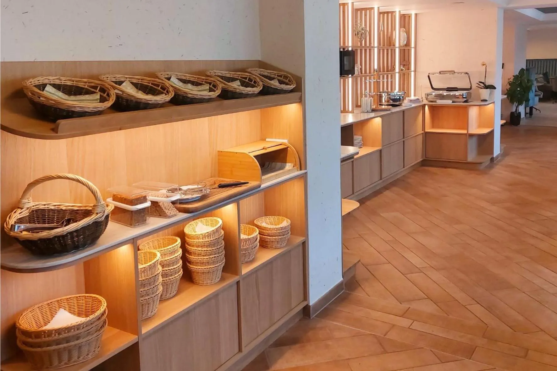 Restaurant/places to eat in Eifel Hotel Schneider am Maar