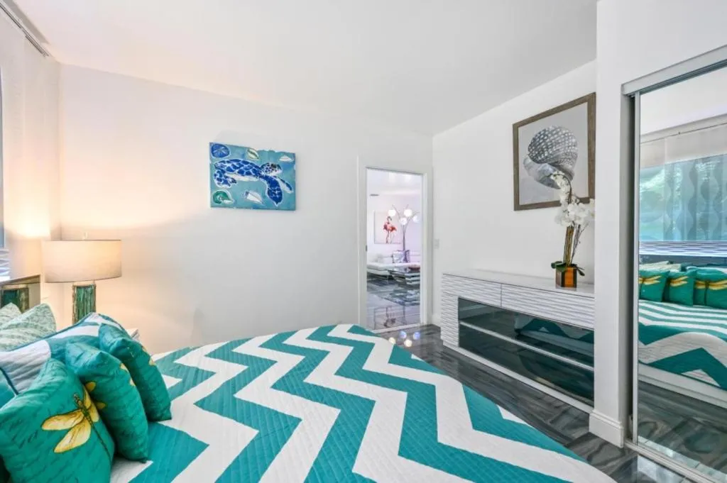 Other, Bed in Orchid Estates