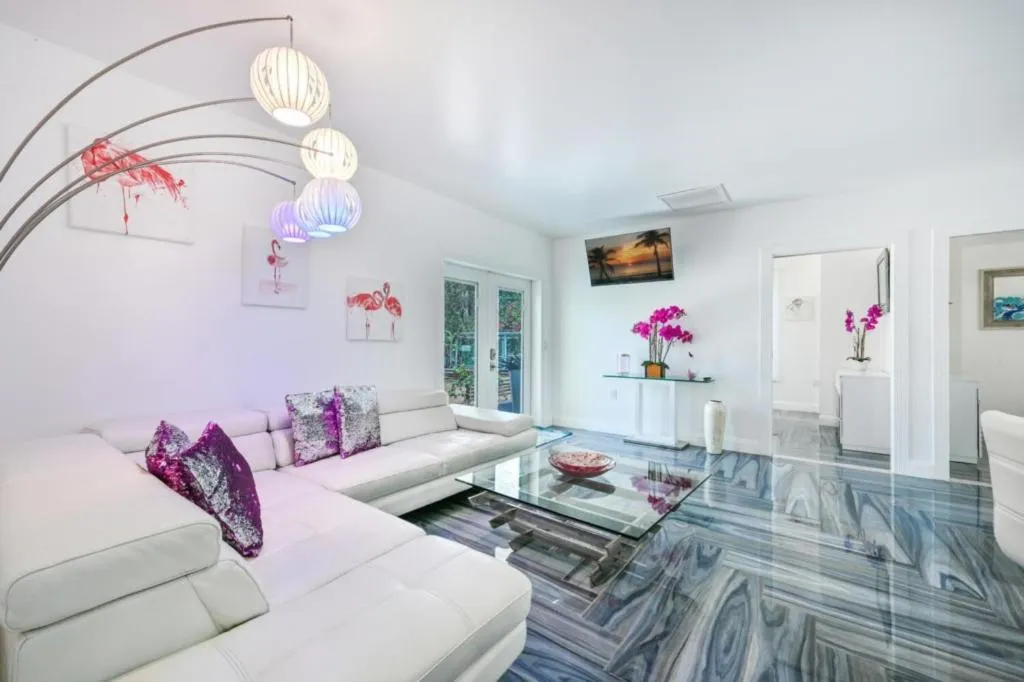 Other, Bed in Orchid Estates