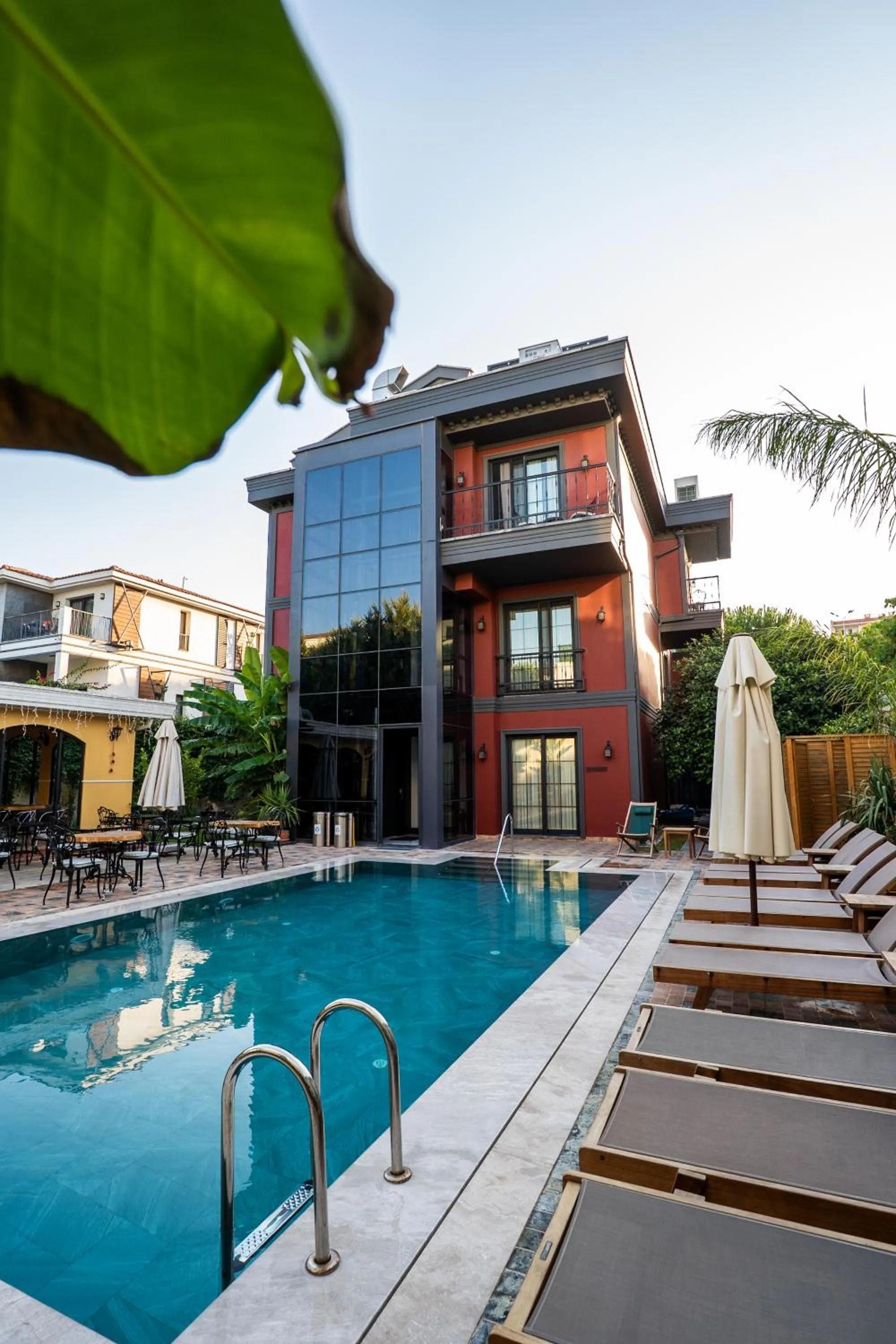 Swimming pool in Motif Hotel Çeşme