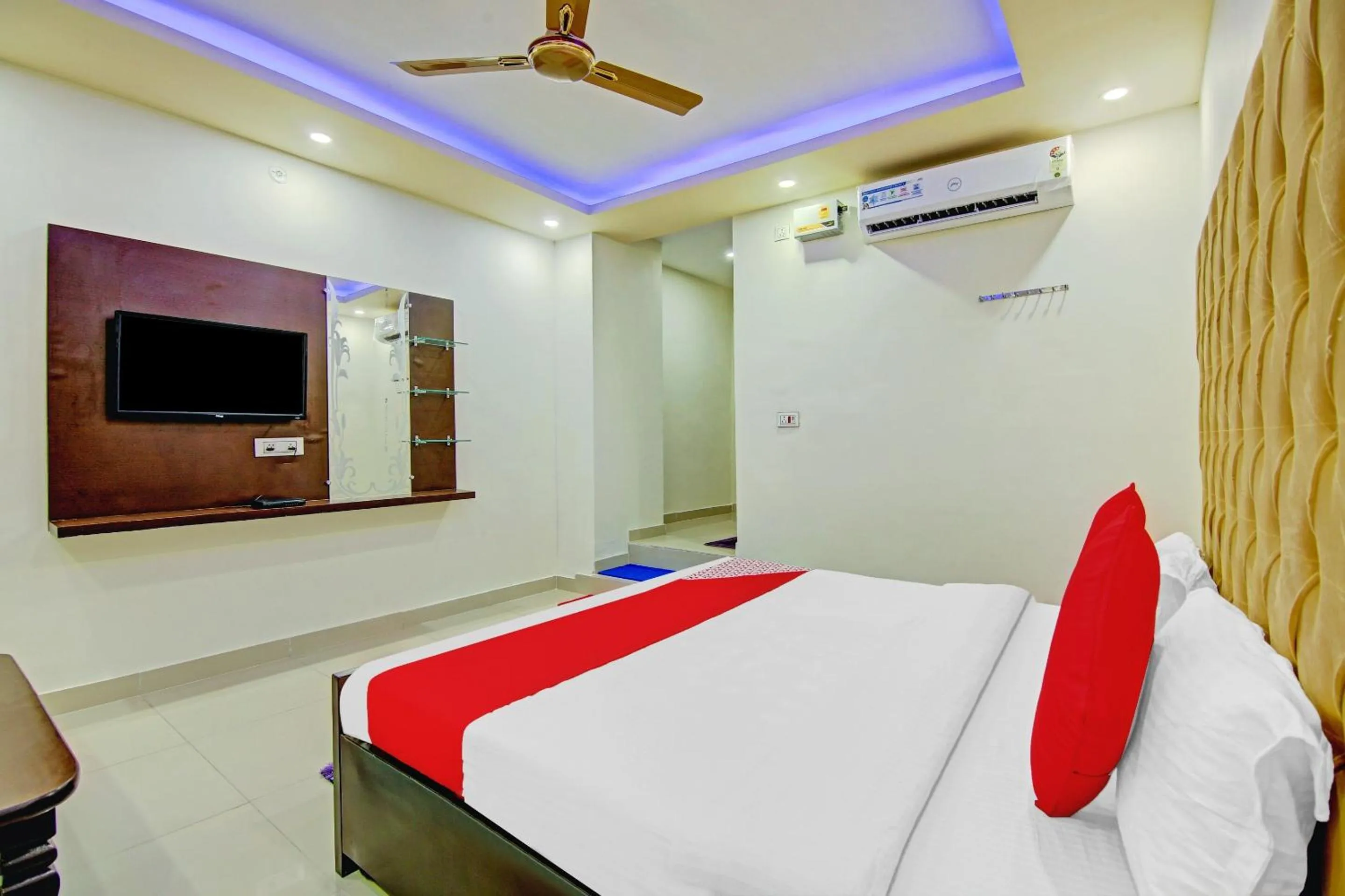 Bedroom, Bed in Hotel O Island