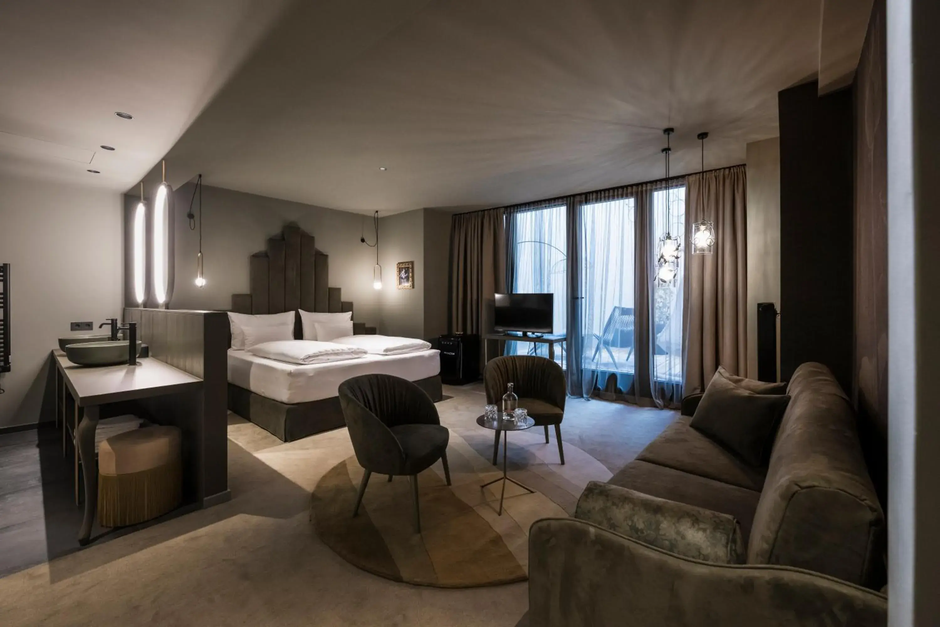 Super Patio Suite in Altstadthotel Weisses Kreuz Super Patio Suite in Altstadthotel Weisses Kreuz