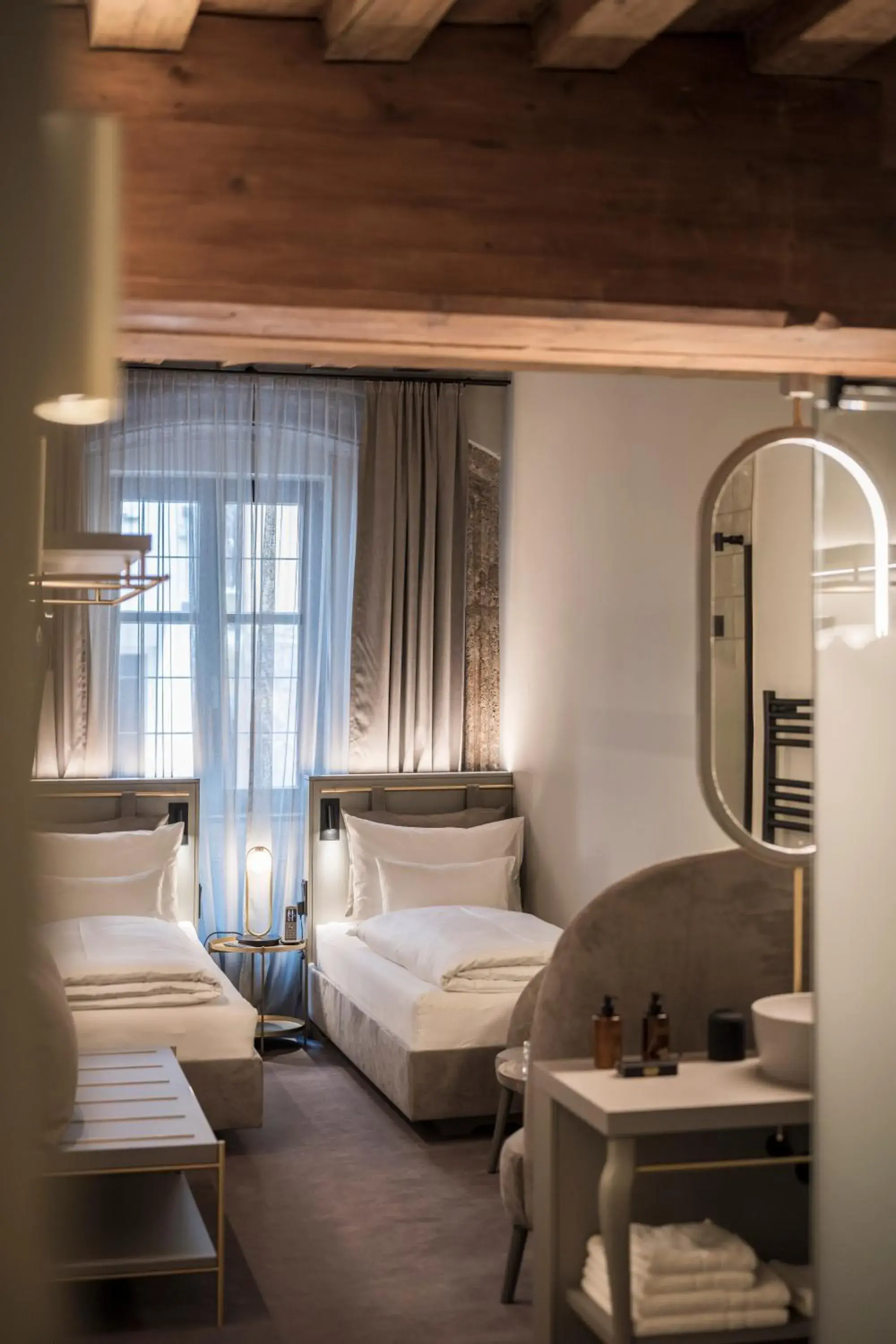 Twin Room in Altstadthotel Weisses Kreuz Twin Room in Altstadthotel Weisses Kreuz