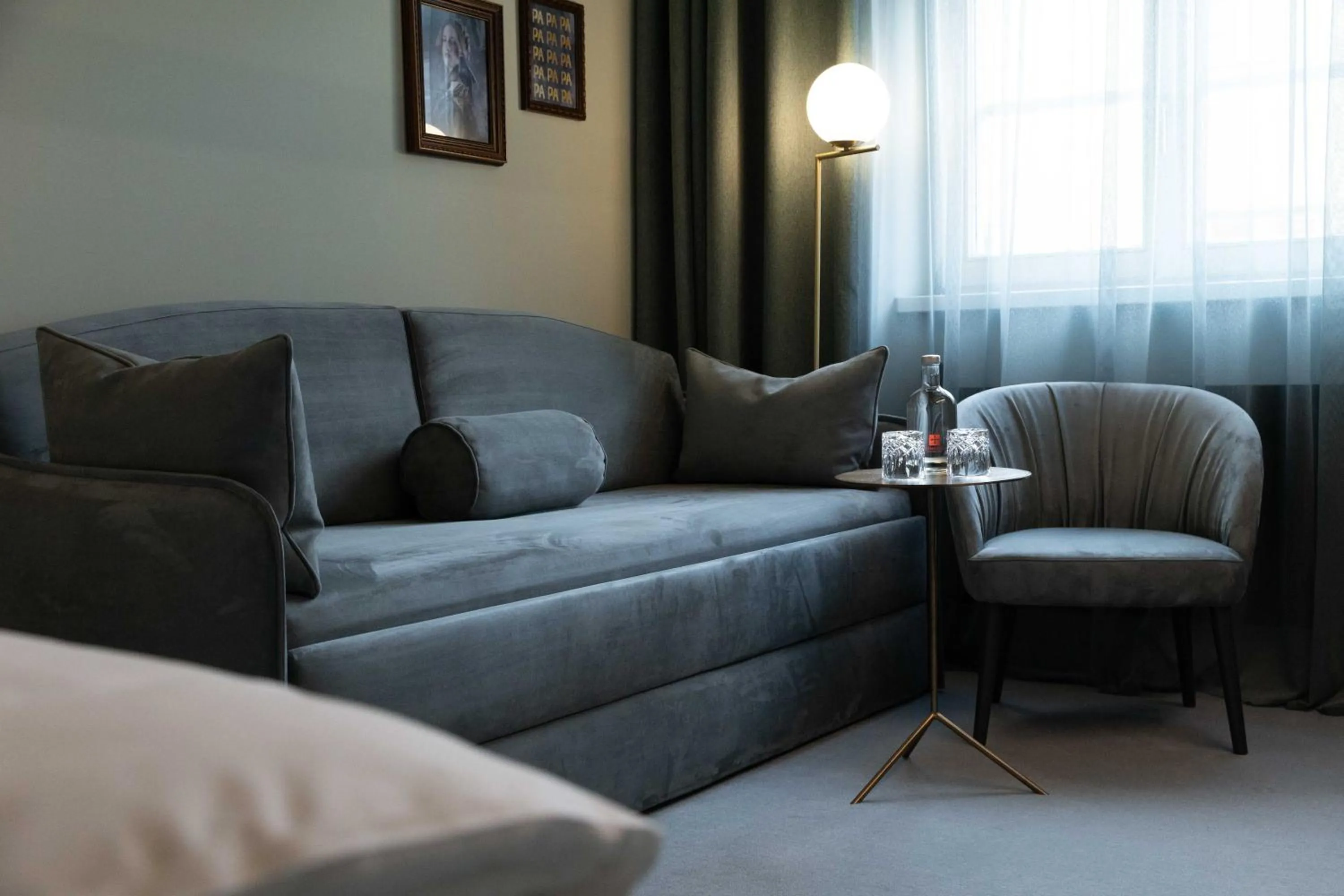 Photo of the whole room in Altstadthotel Weisses Kreuz