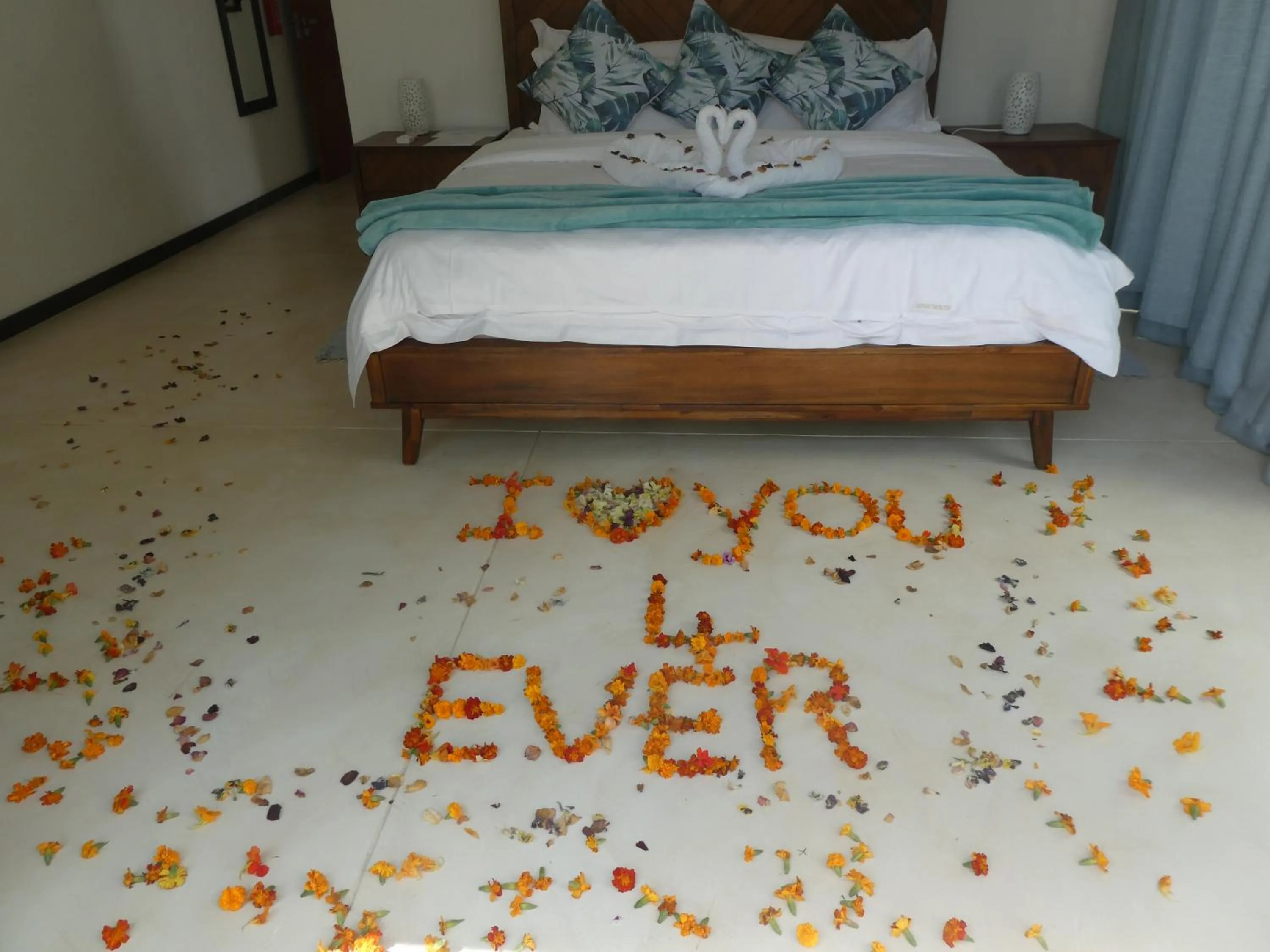 Bed in Gem In The Bush Lodge