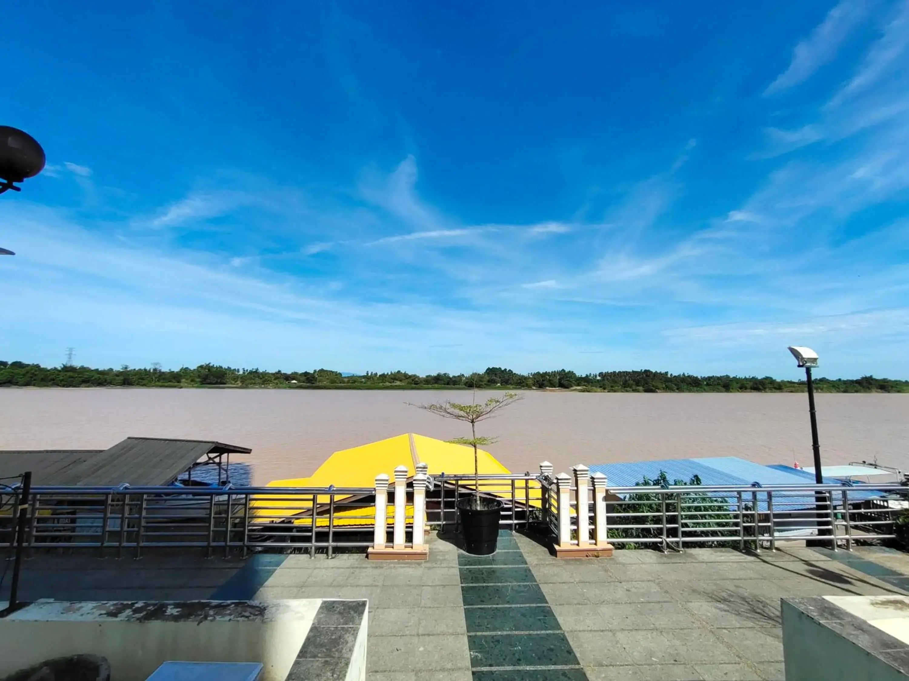 River view in Ridel Sunset Hotel River view in Ridel Sunset Hotel