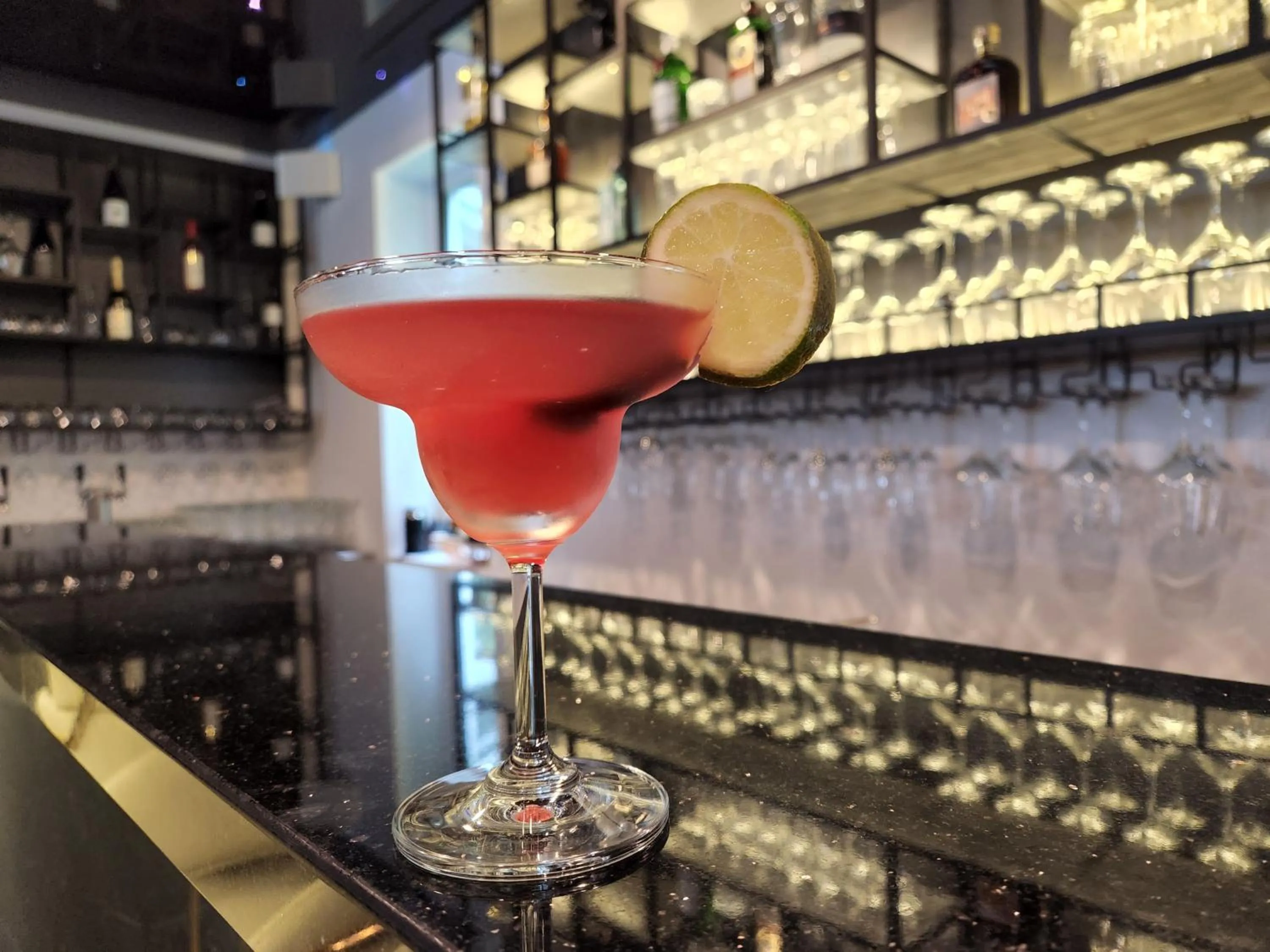 Restaurant/places to eat in Au Sommet du Lac Magog