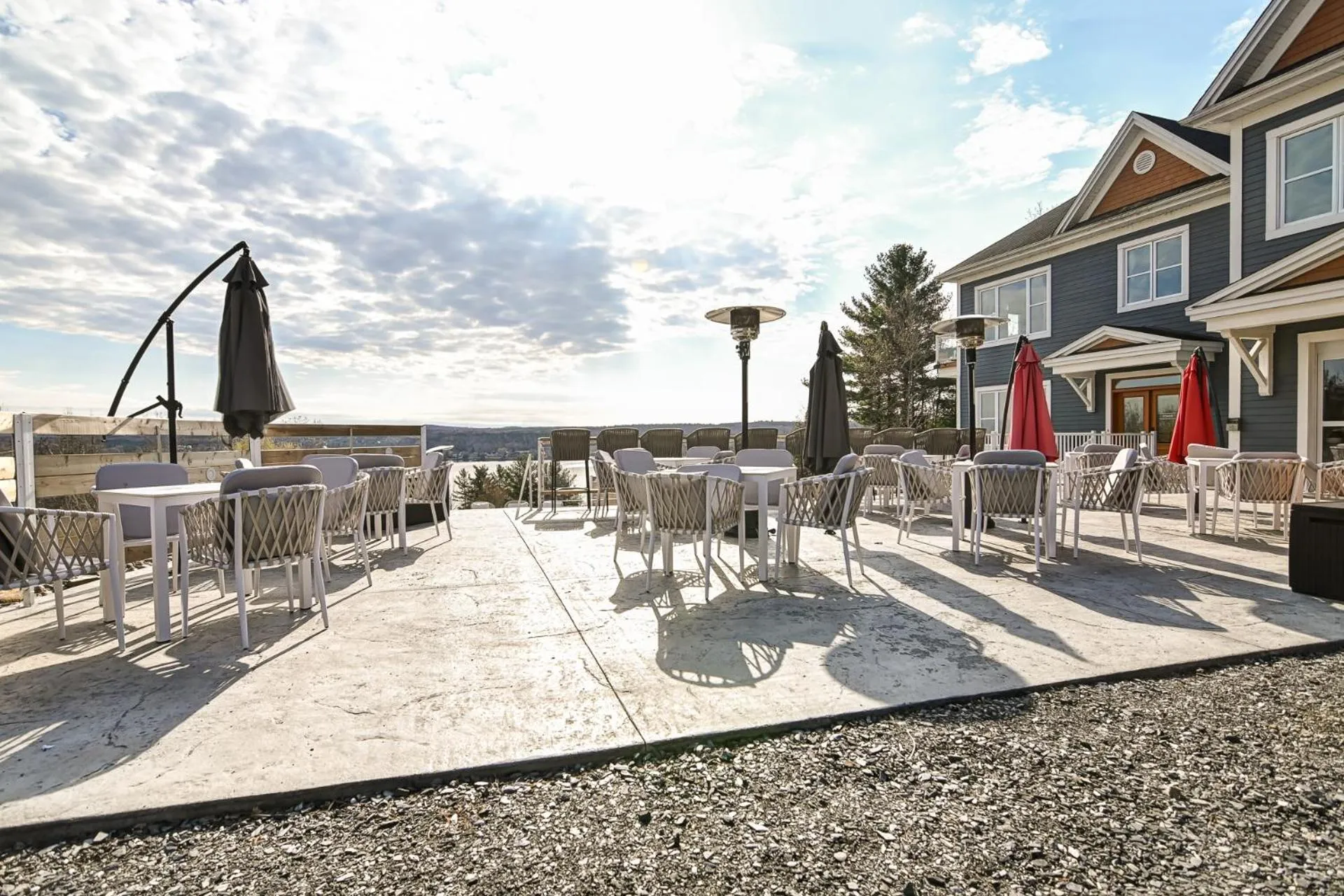 Patio in Au Sommet du Lac Magog