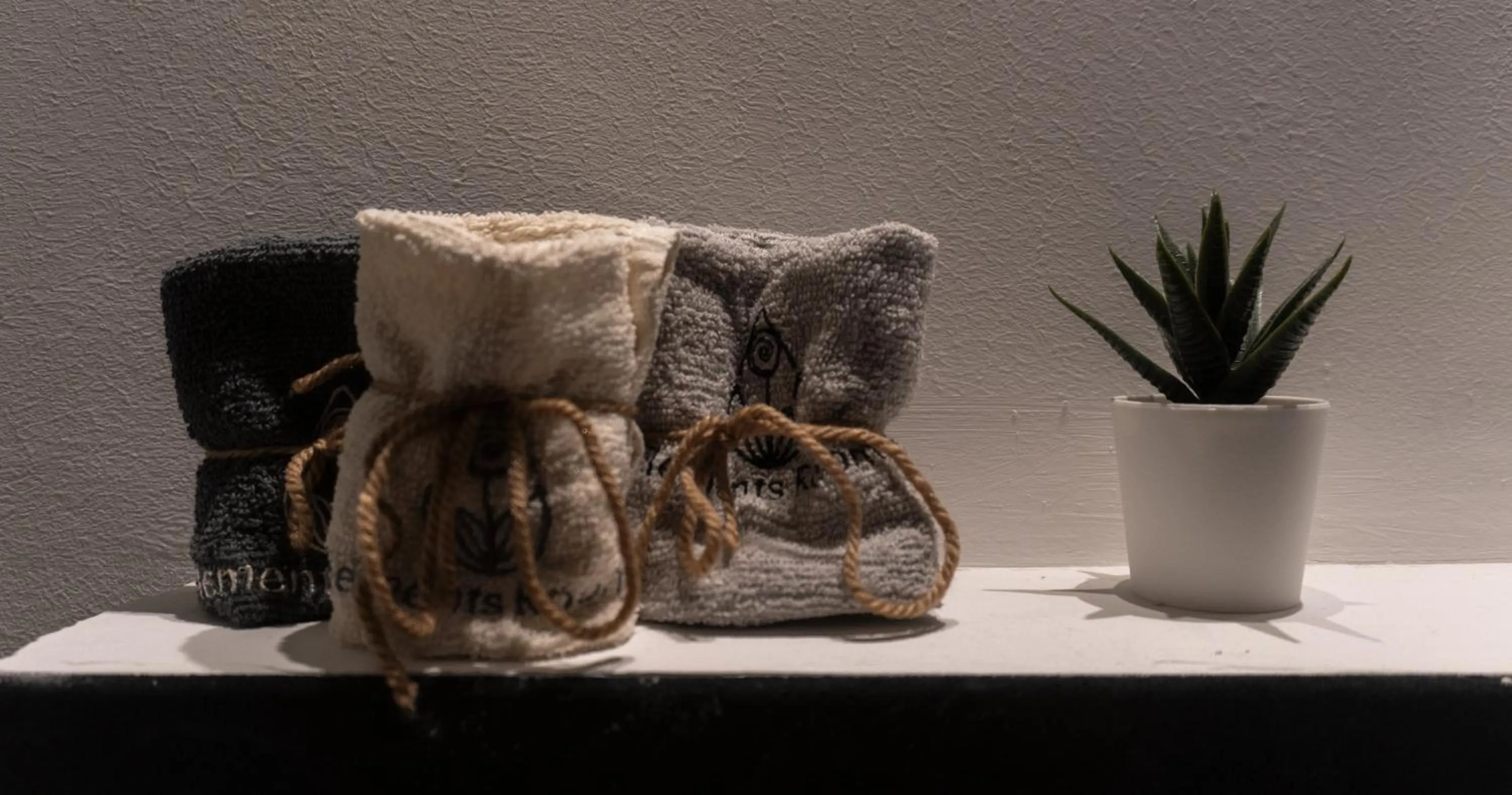 Bathroom in 4 Balconi rooms-Elements B&B