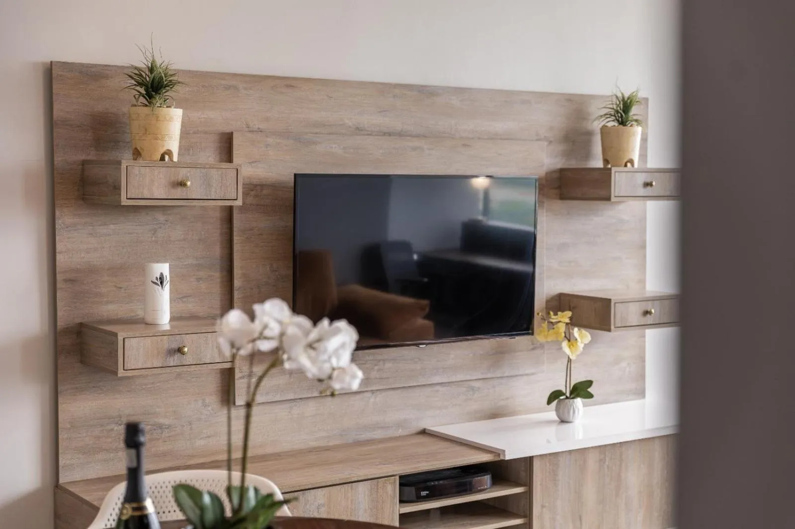 Dining area in Umhlanga Arch Properties