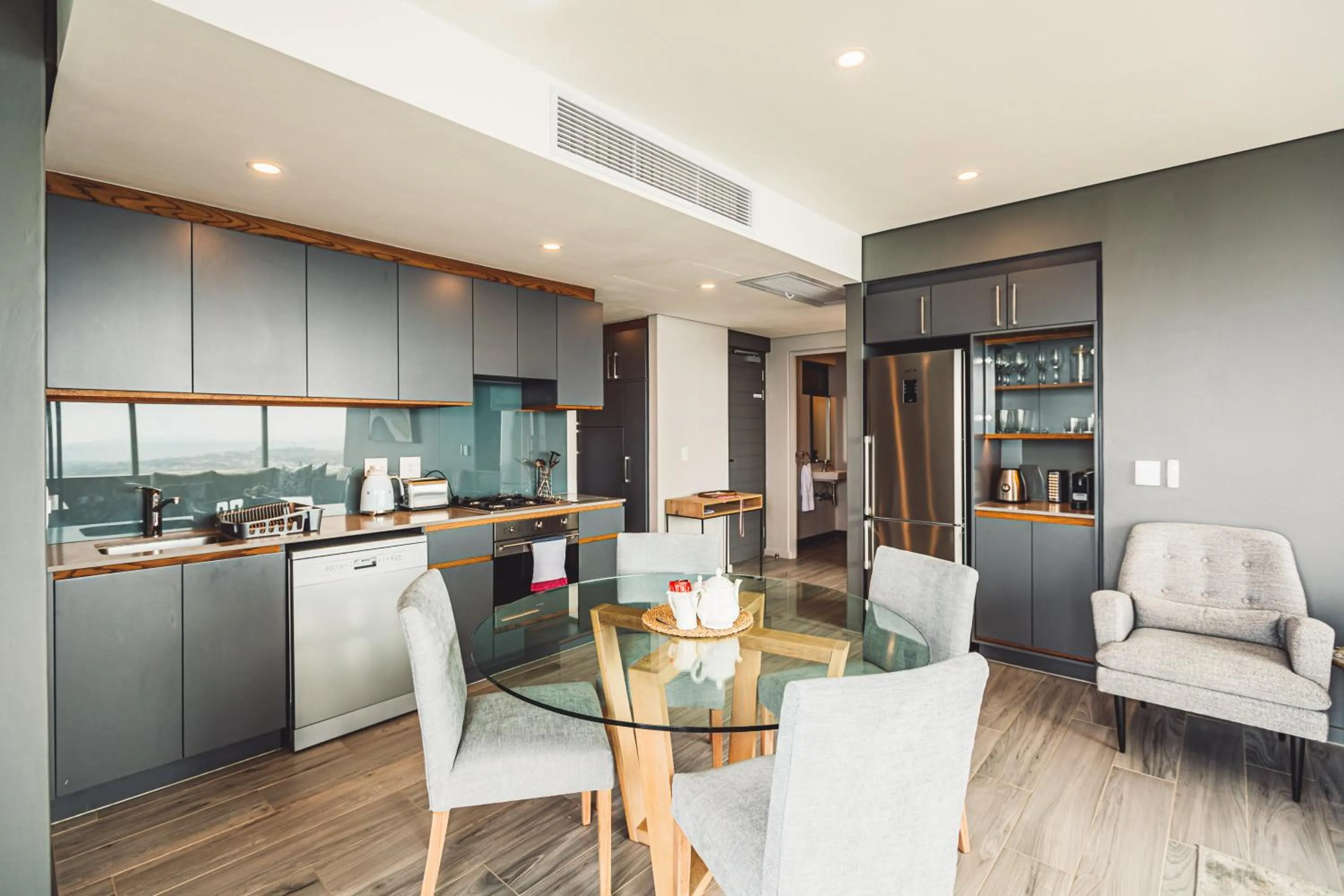 Kitchen or kitchenette in Umhlanga Arch Properties