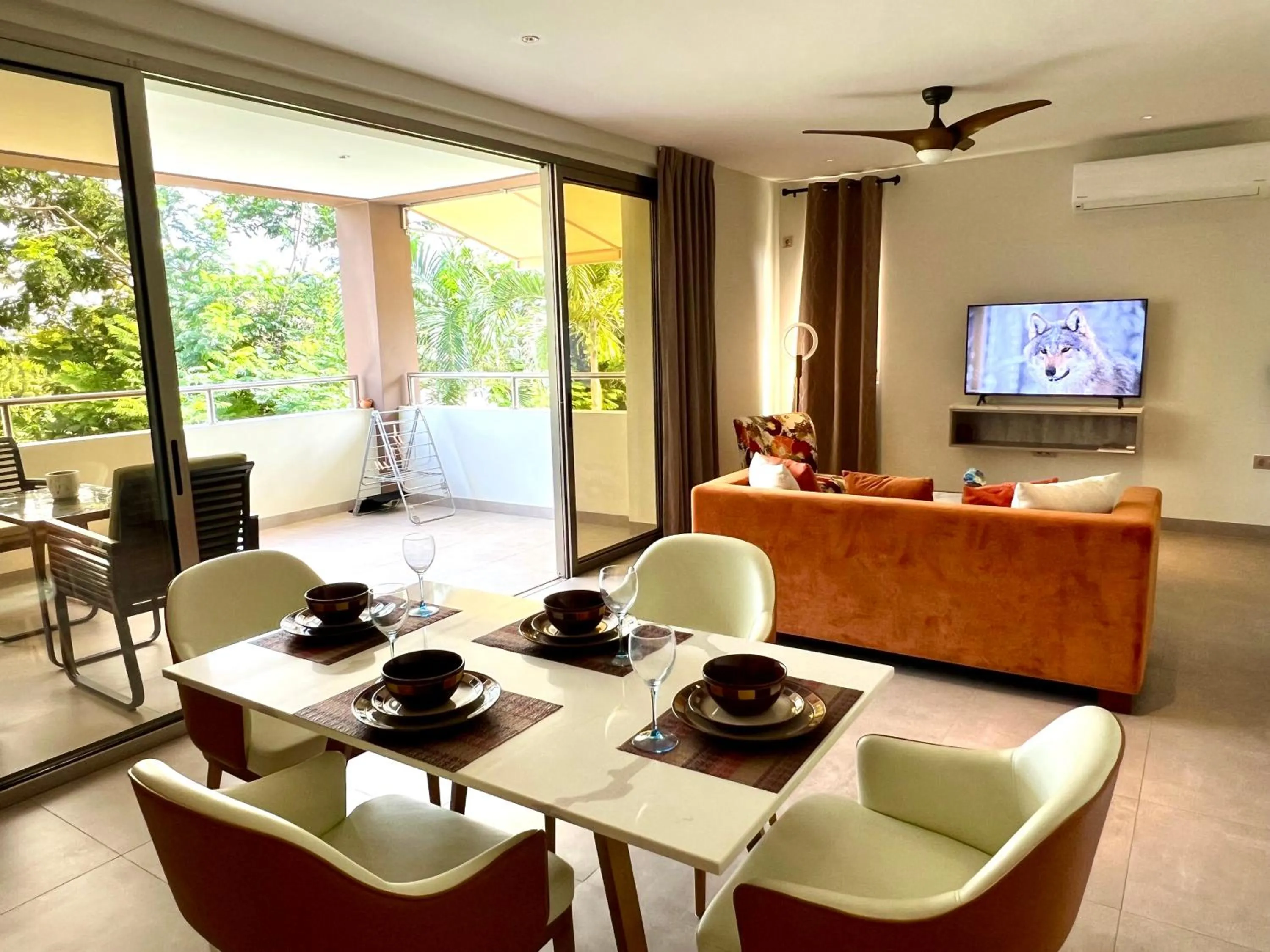 Living room in Xanadu Apartments at Blue Bay Golf & Beach Resort