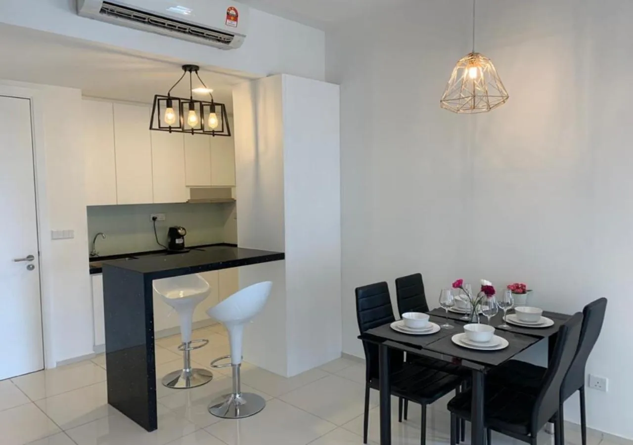 Robertson PanoramaKL Suites