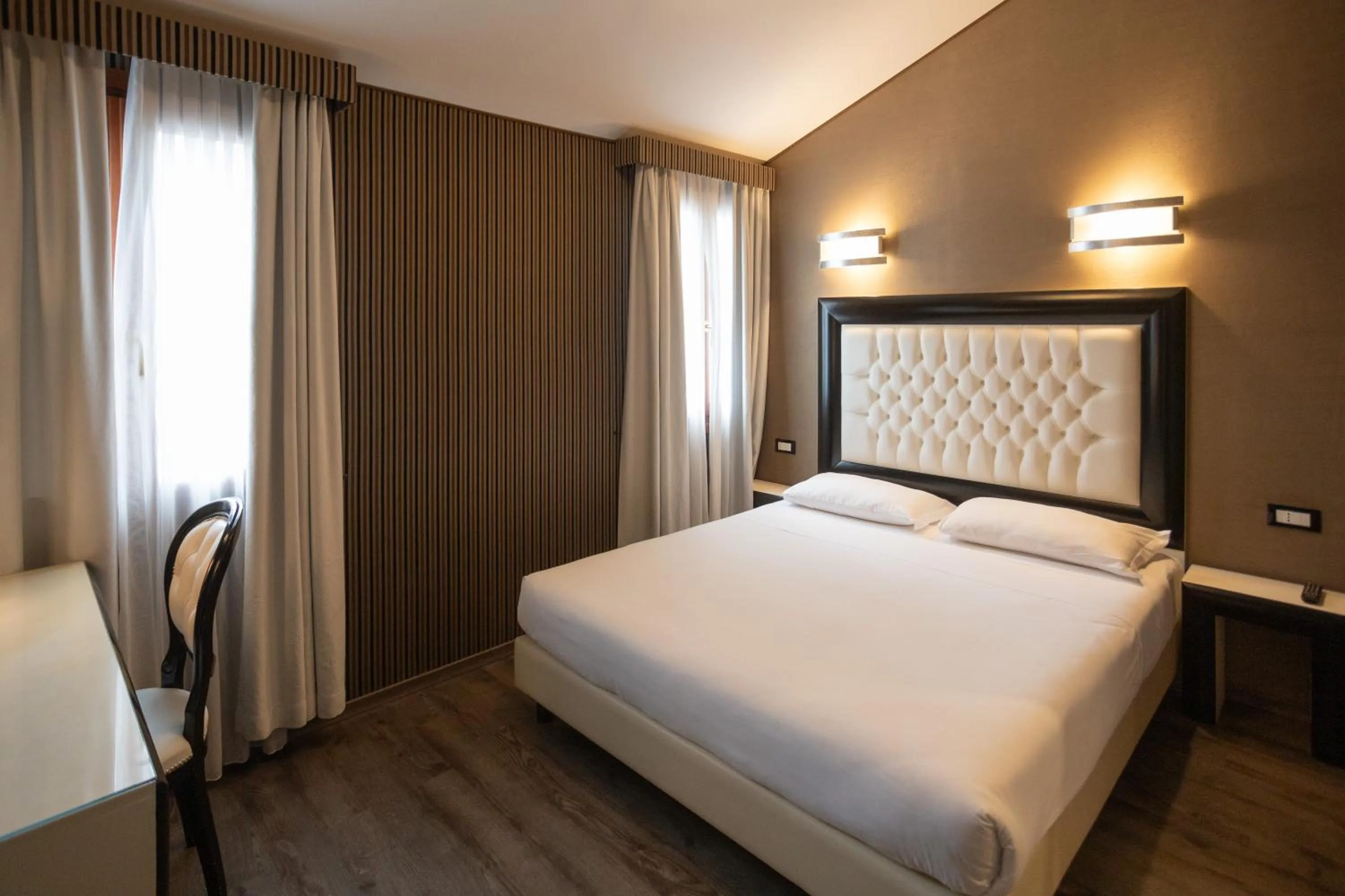 Bedroom, Bed in Duomo Boutique Hotel