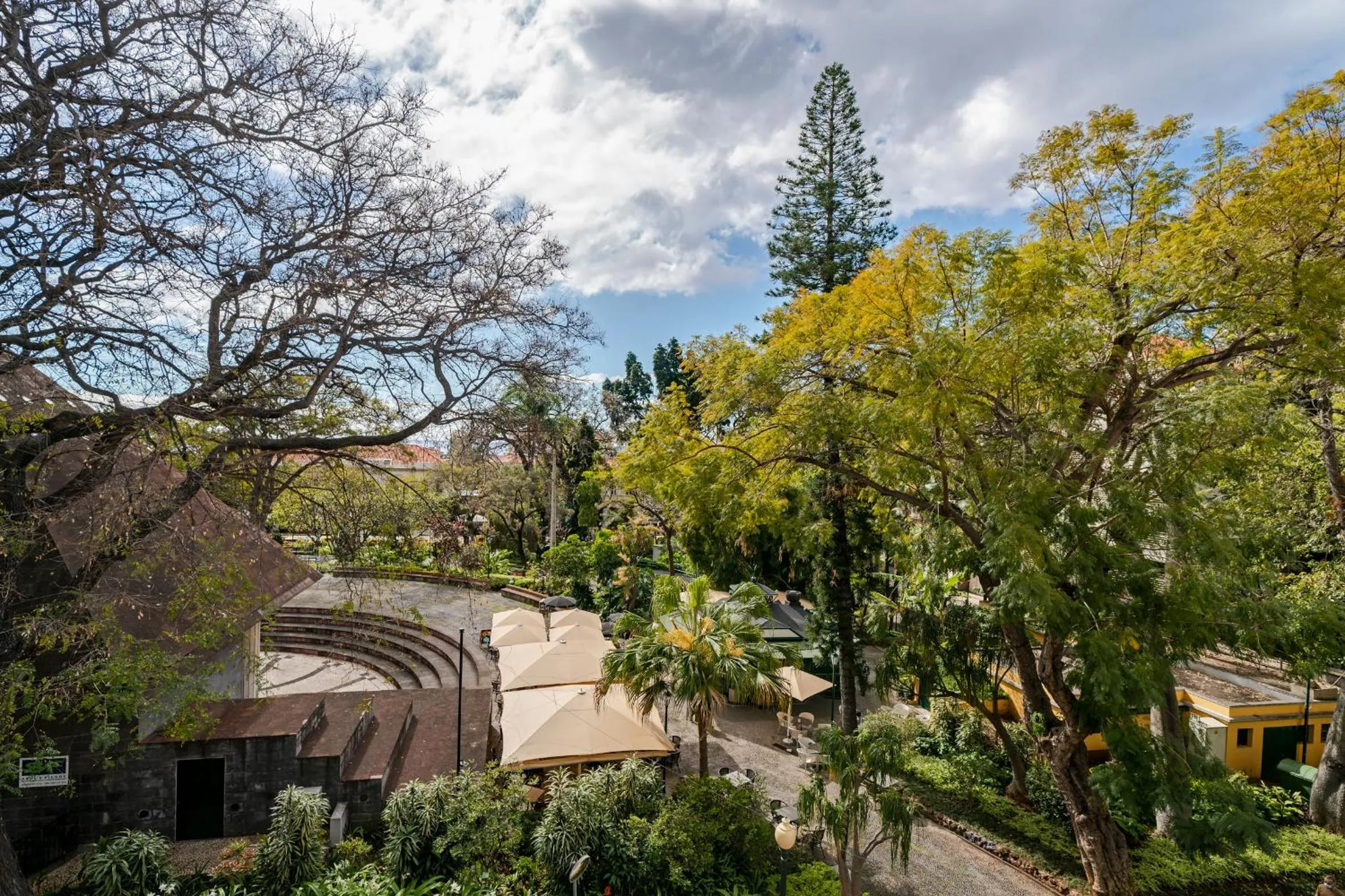 Madeira Gems Apartments