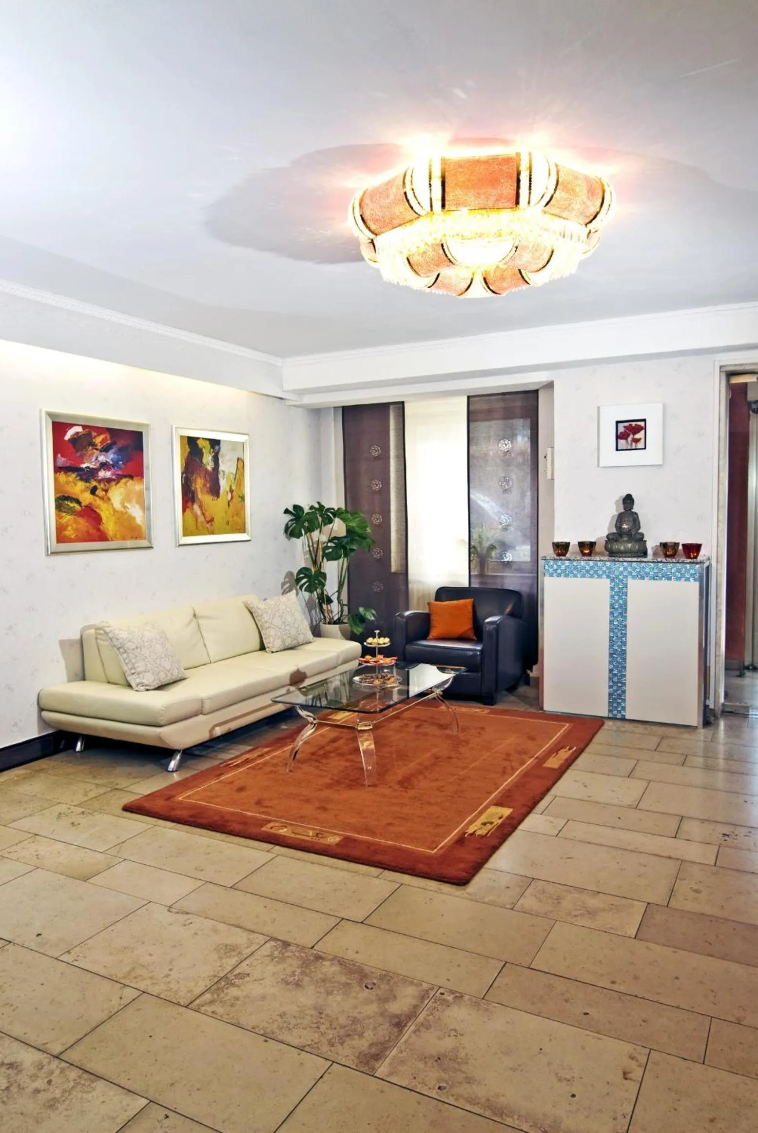 Lobby or reception in Wald-Hotel